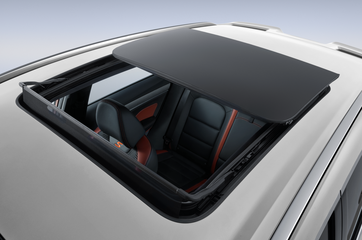 Автосалон: Geely Belgee X50