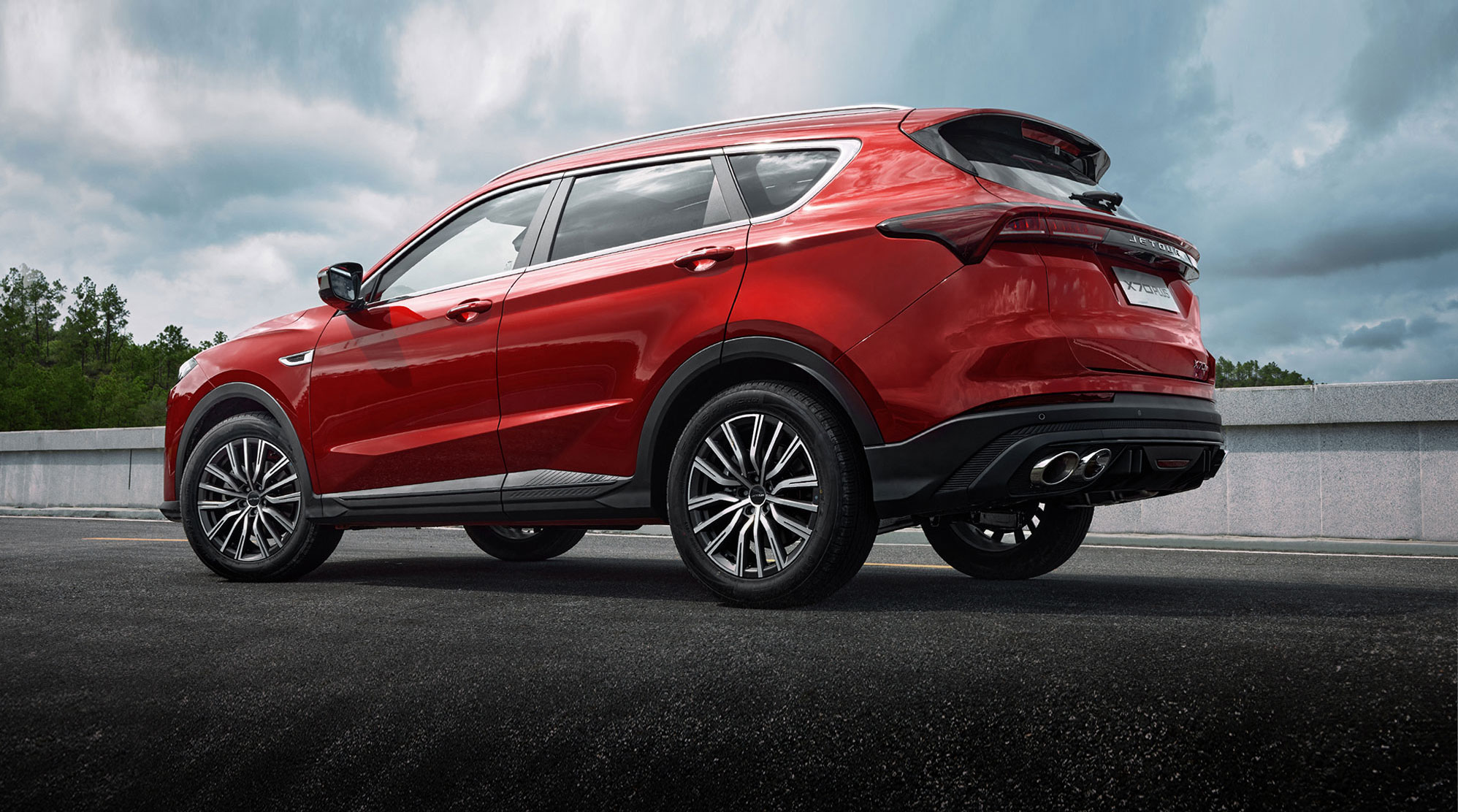 Автосалон: Jetour X70 PLUS