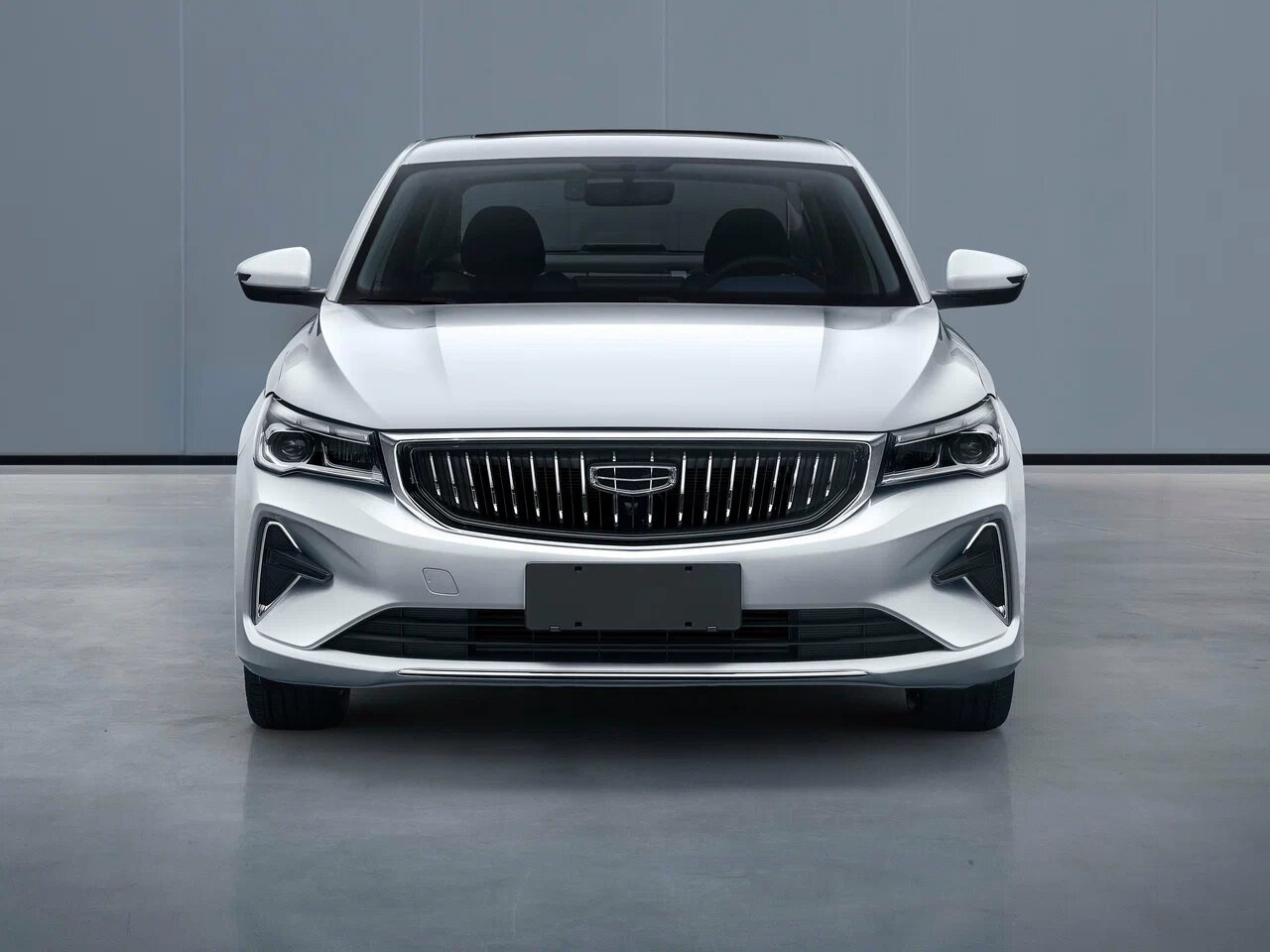 Автосалон: Geely Emgrand