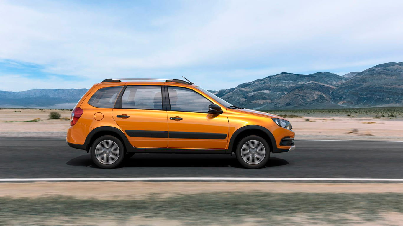 Автосалон: Lada Granta Cross