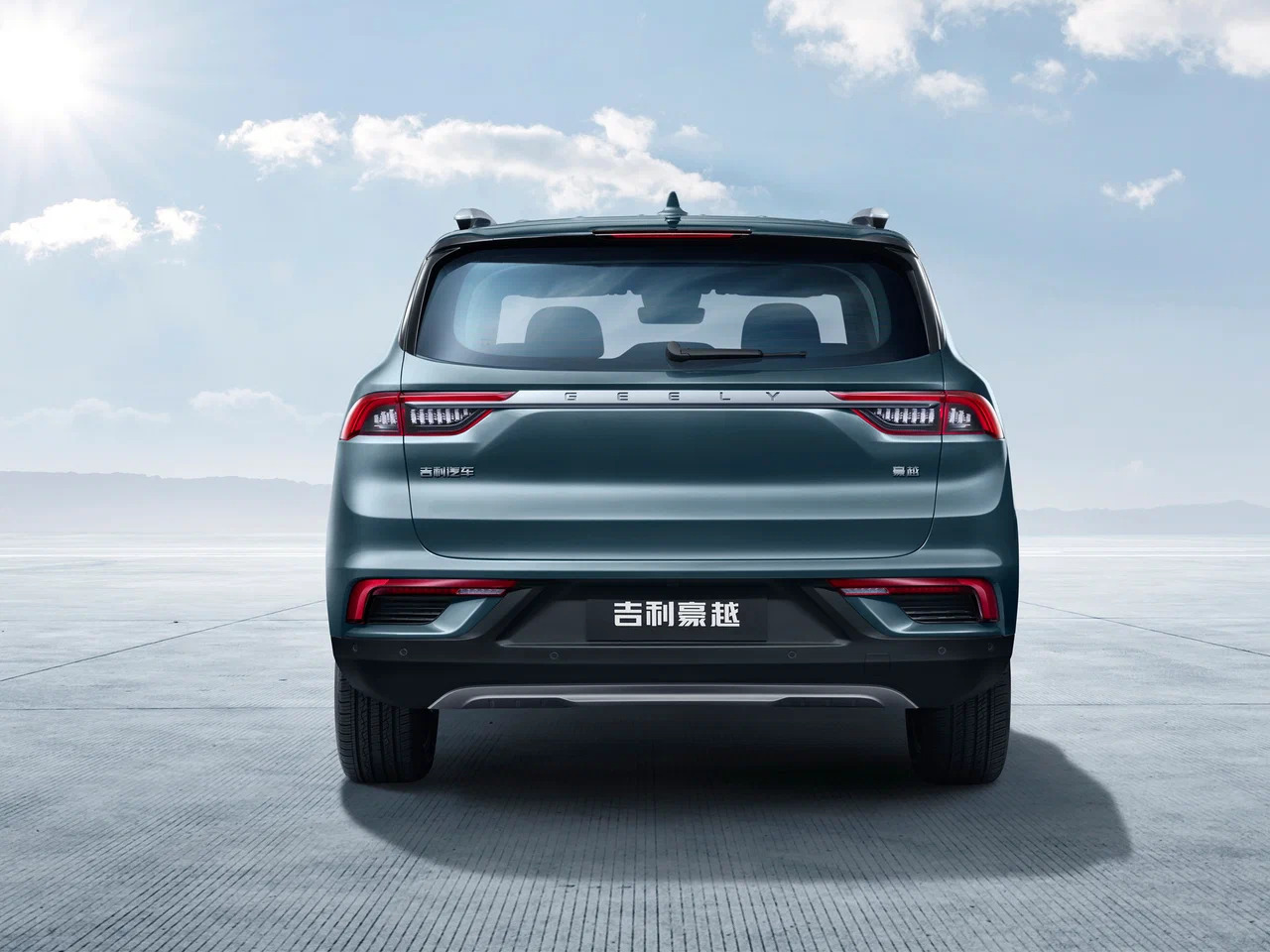 Автосалон: Geely Okavango