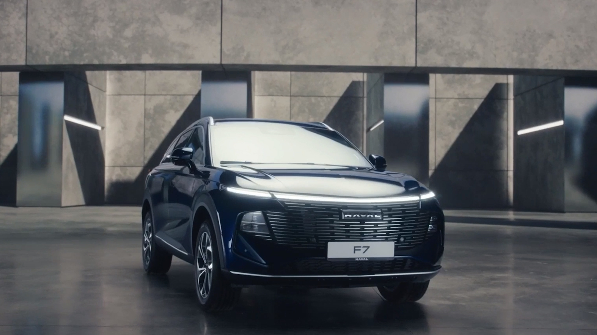 Автосалон: Haval F7 II