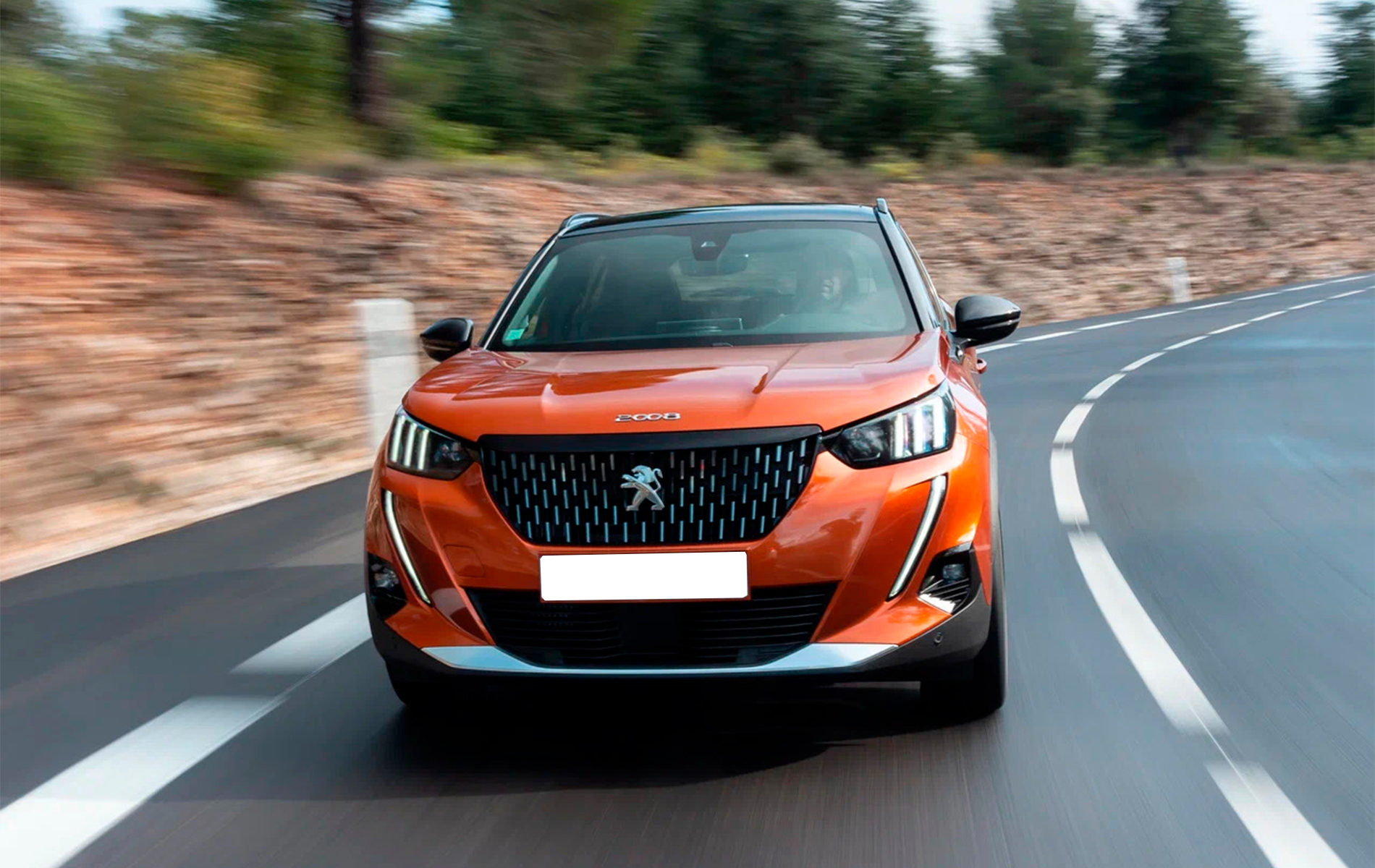 Автосалон: Peugeot 2008