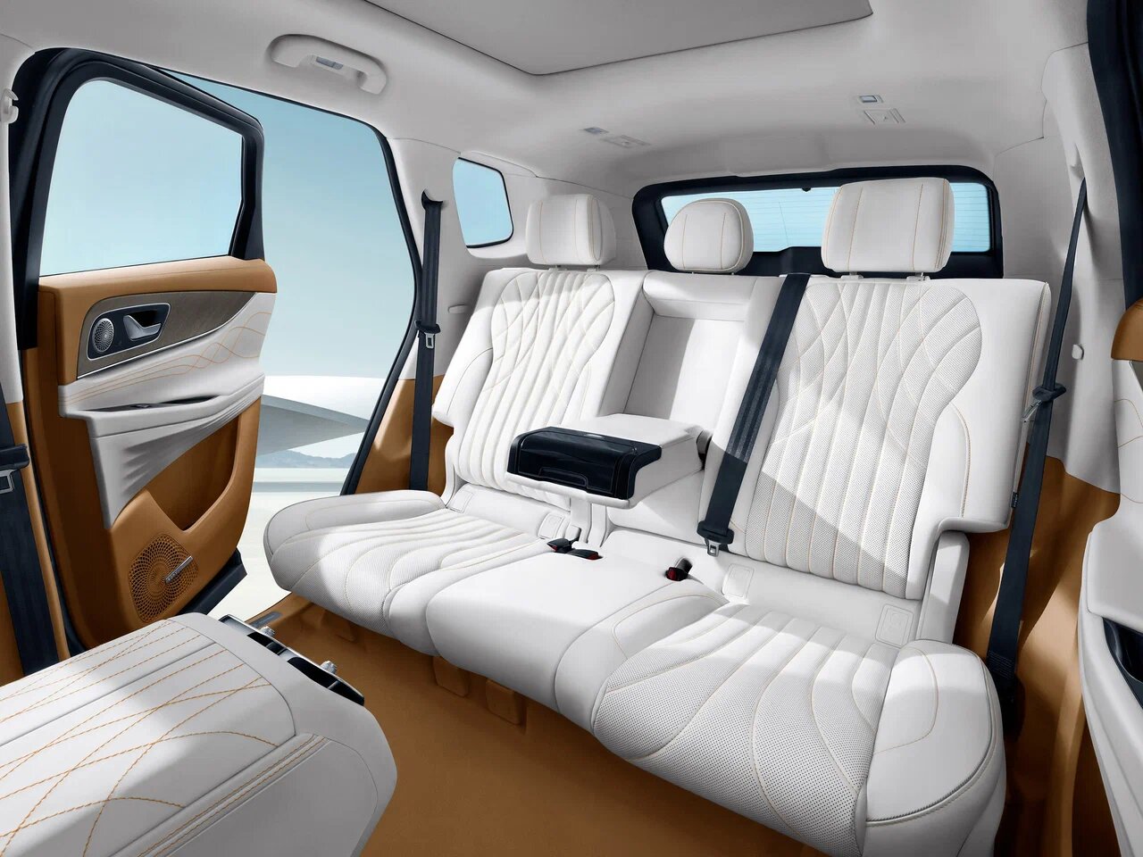Автосалон: Jaecoo J8