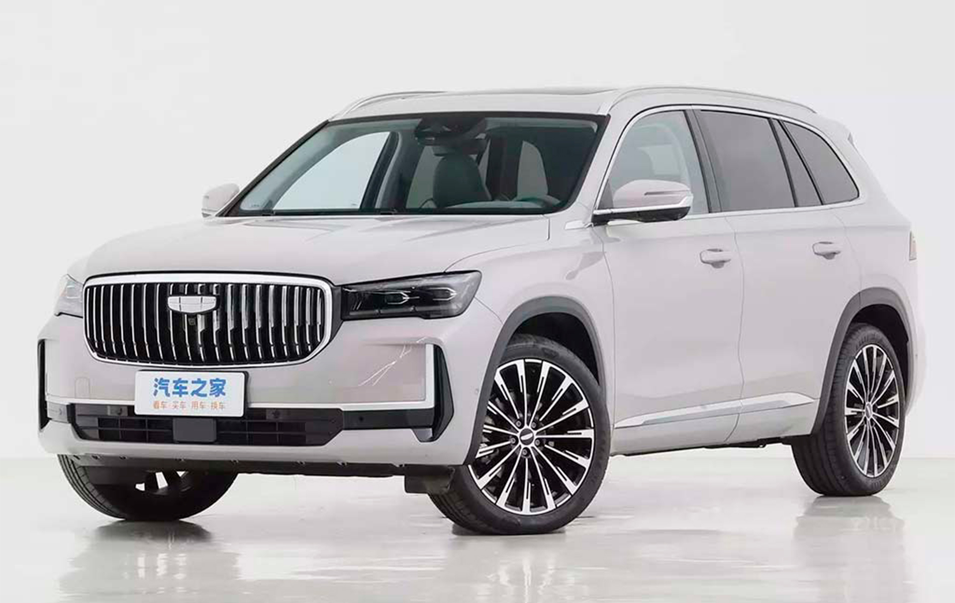 Автосалон: Geely Monjaro New