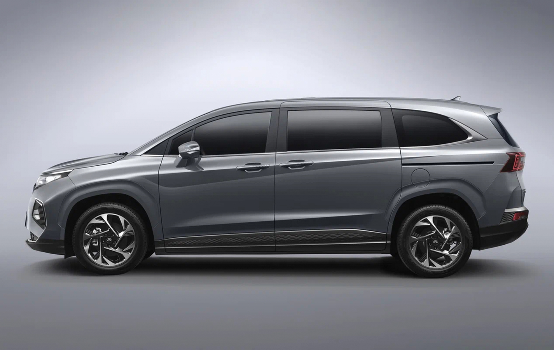 Автосалон: Hyundai Custin