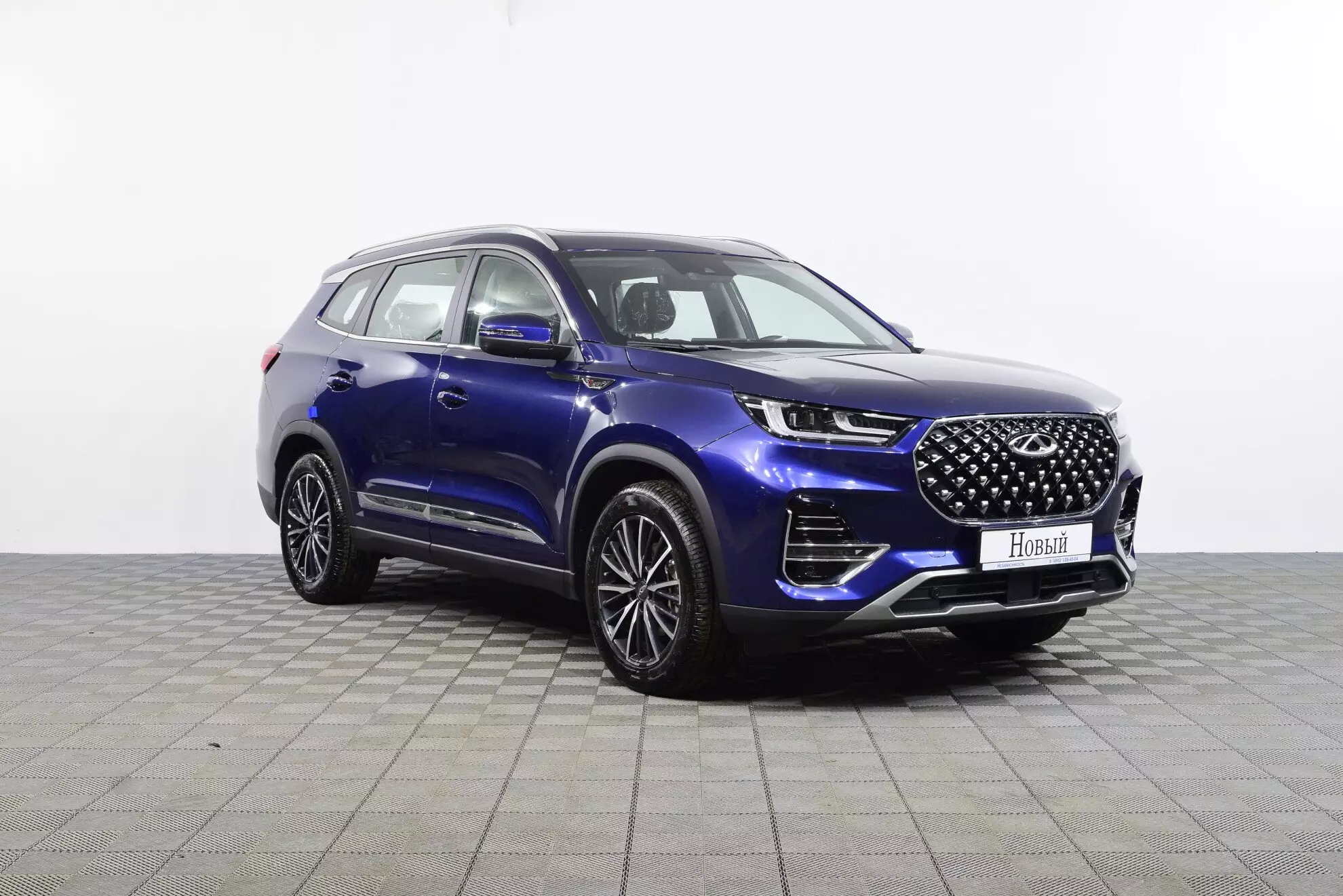 Автосалон: Chery Tiggo 8 Pro