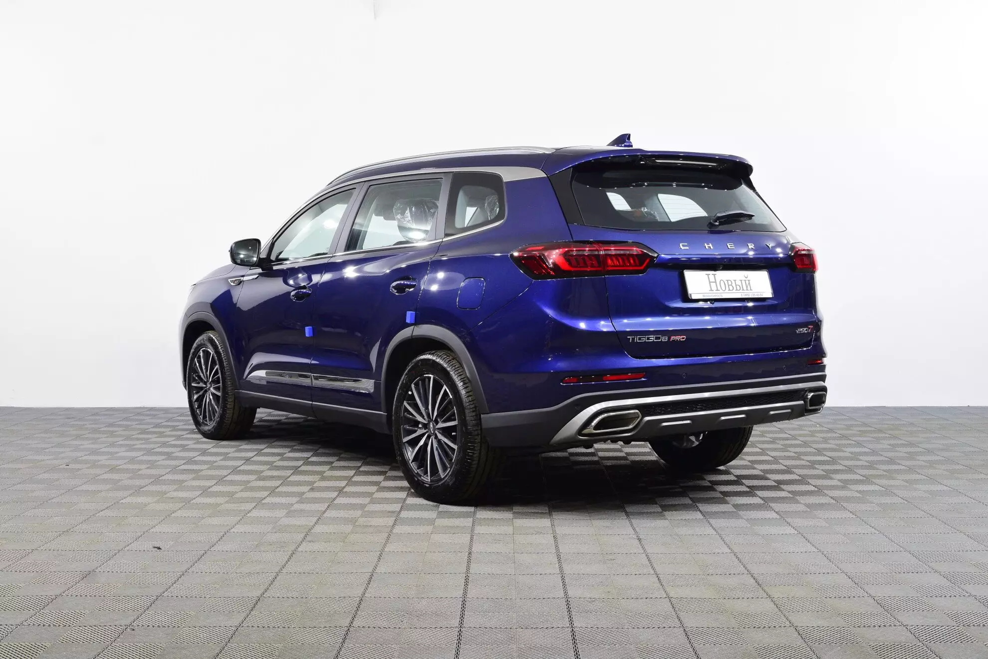 Автосалон: Chery Tiggo 8 Pro