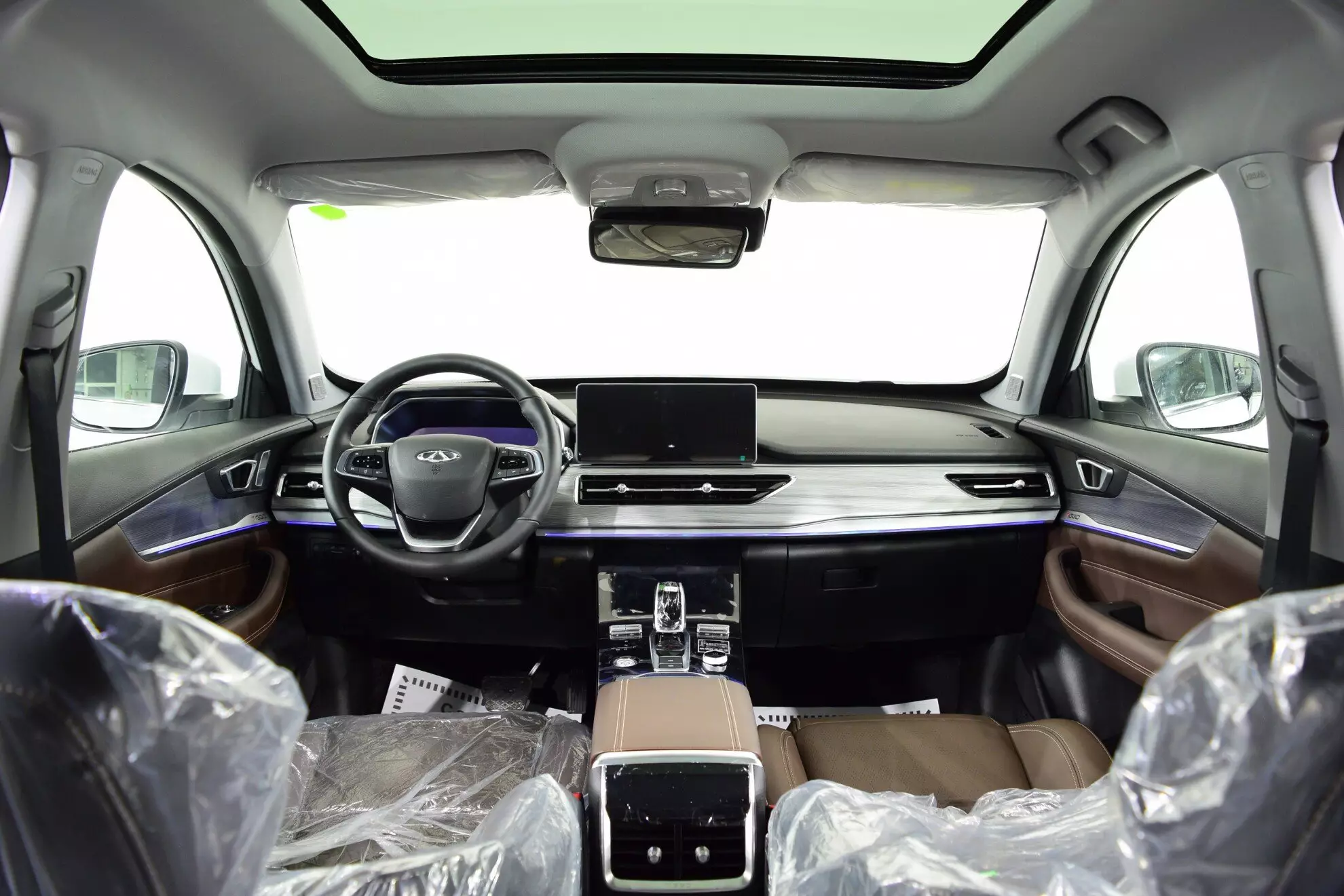 Автосалон: Chery Tiggo 8 Pro