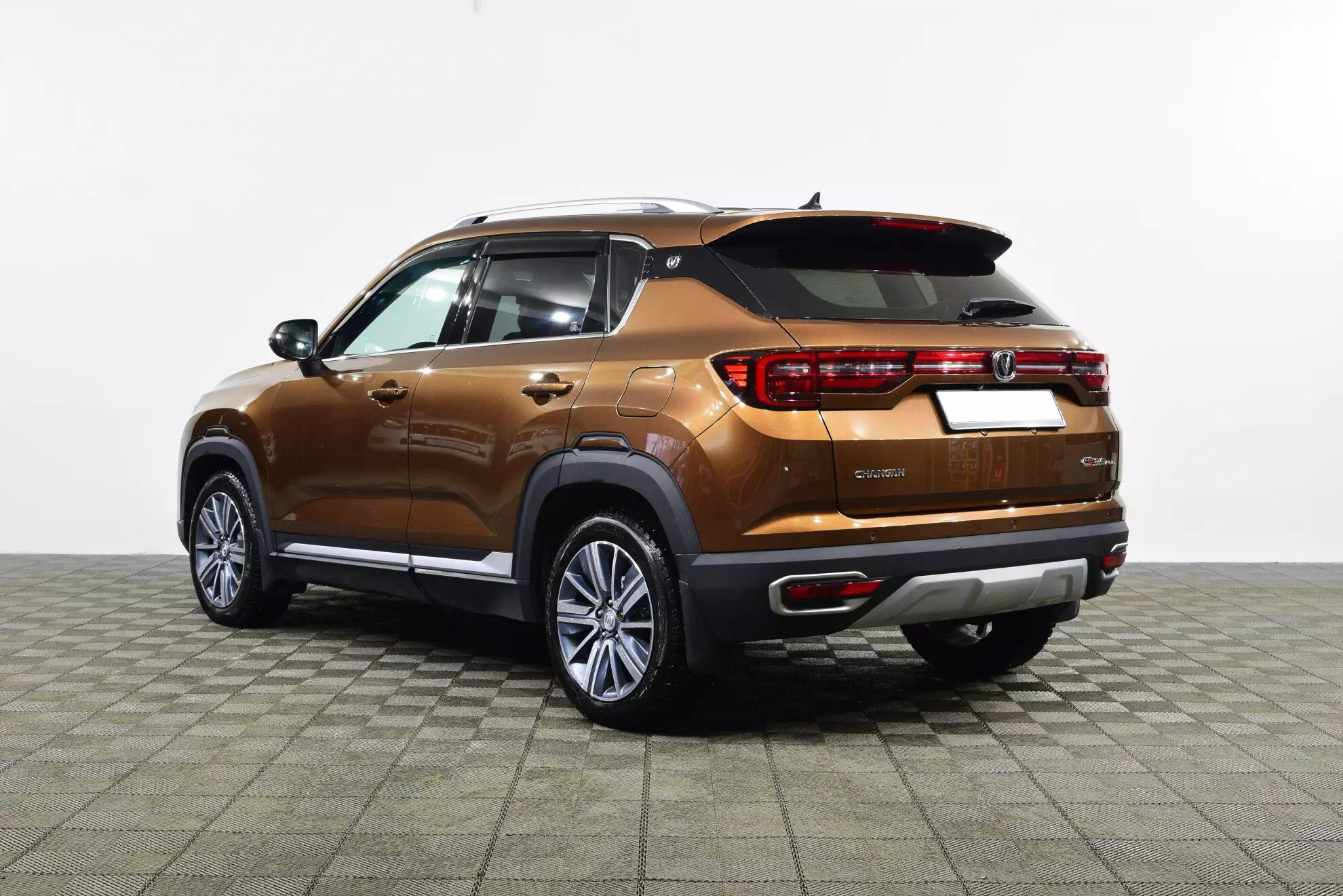 Автосалон: Changan CS35 Plus