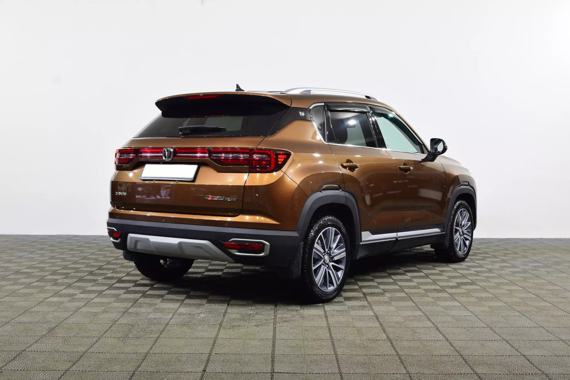 Автосалон: Changan CS35 Plus