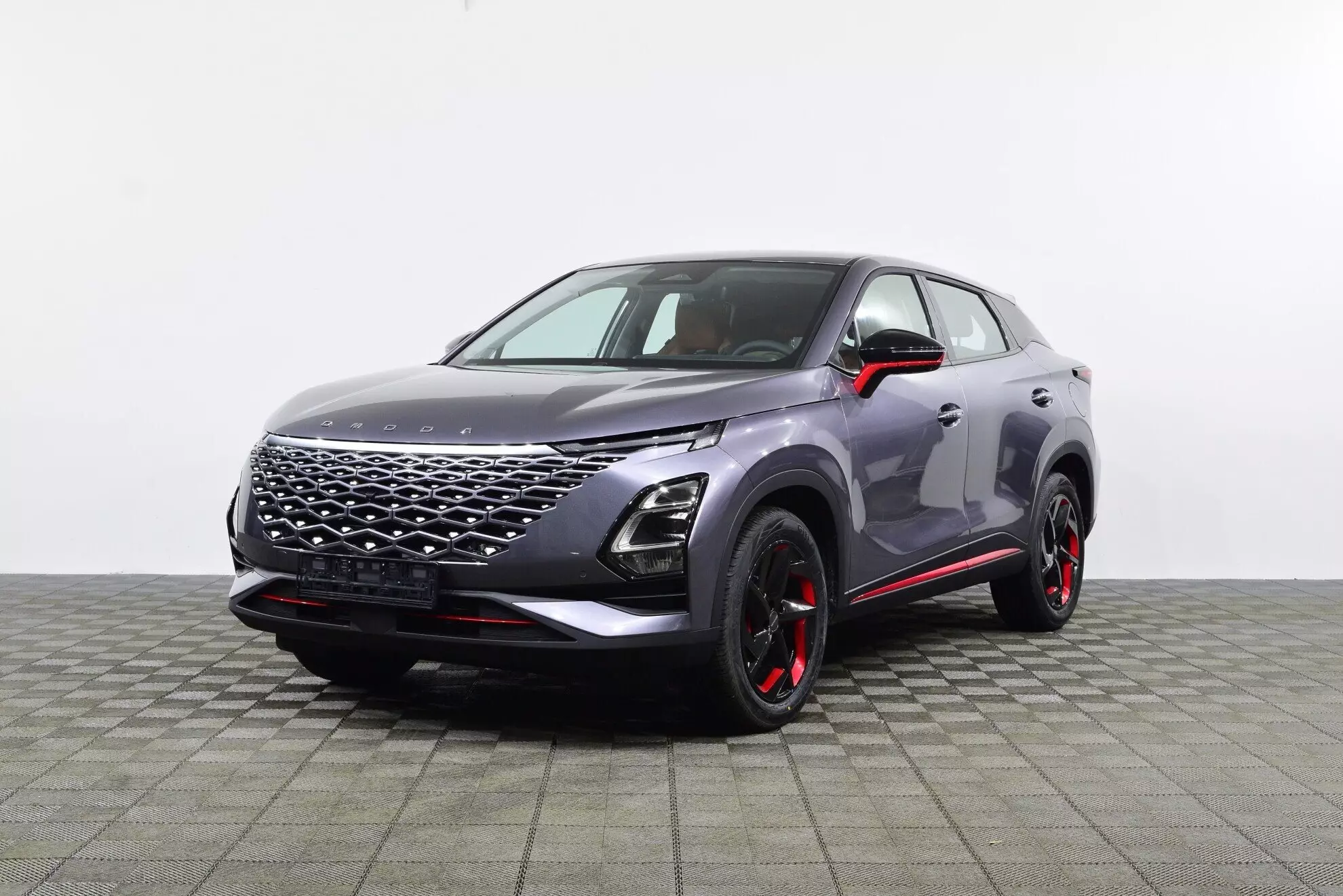 Автосалон: Omoda C5