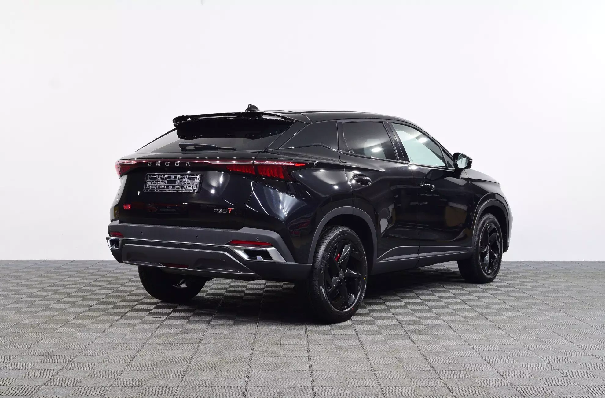 Автосалон: Omoda C5