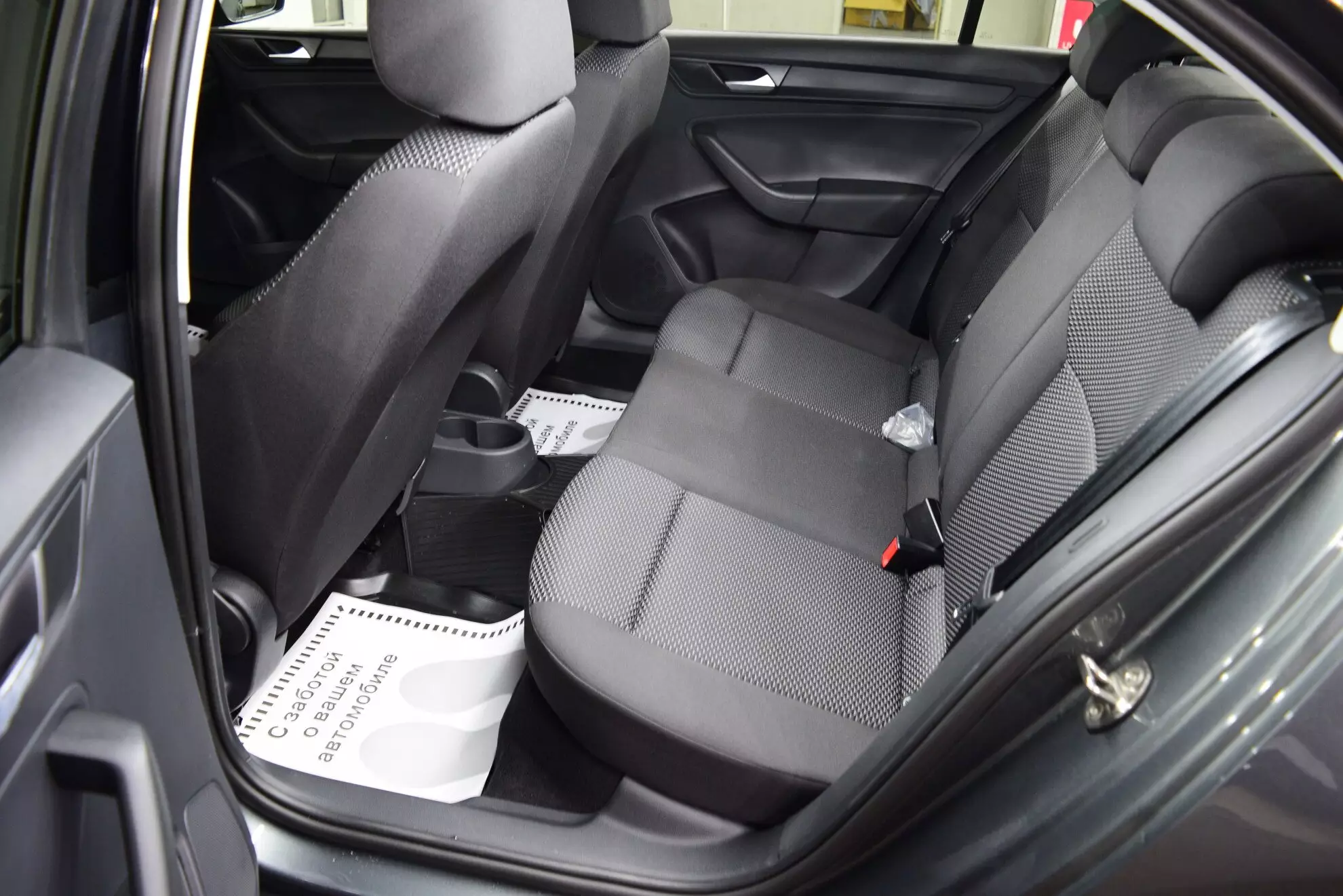 Автосалон: Volkswagen Polo