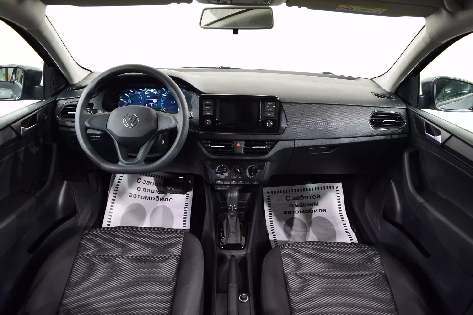 Автосалон: Volkswagen Polo