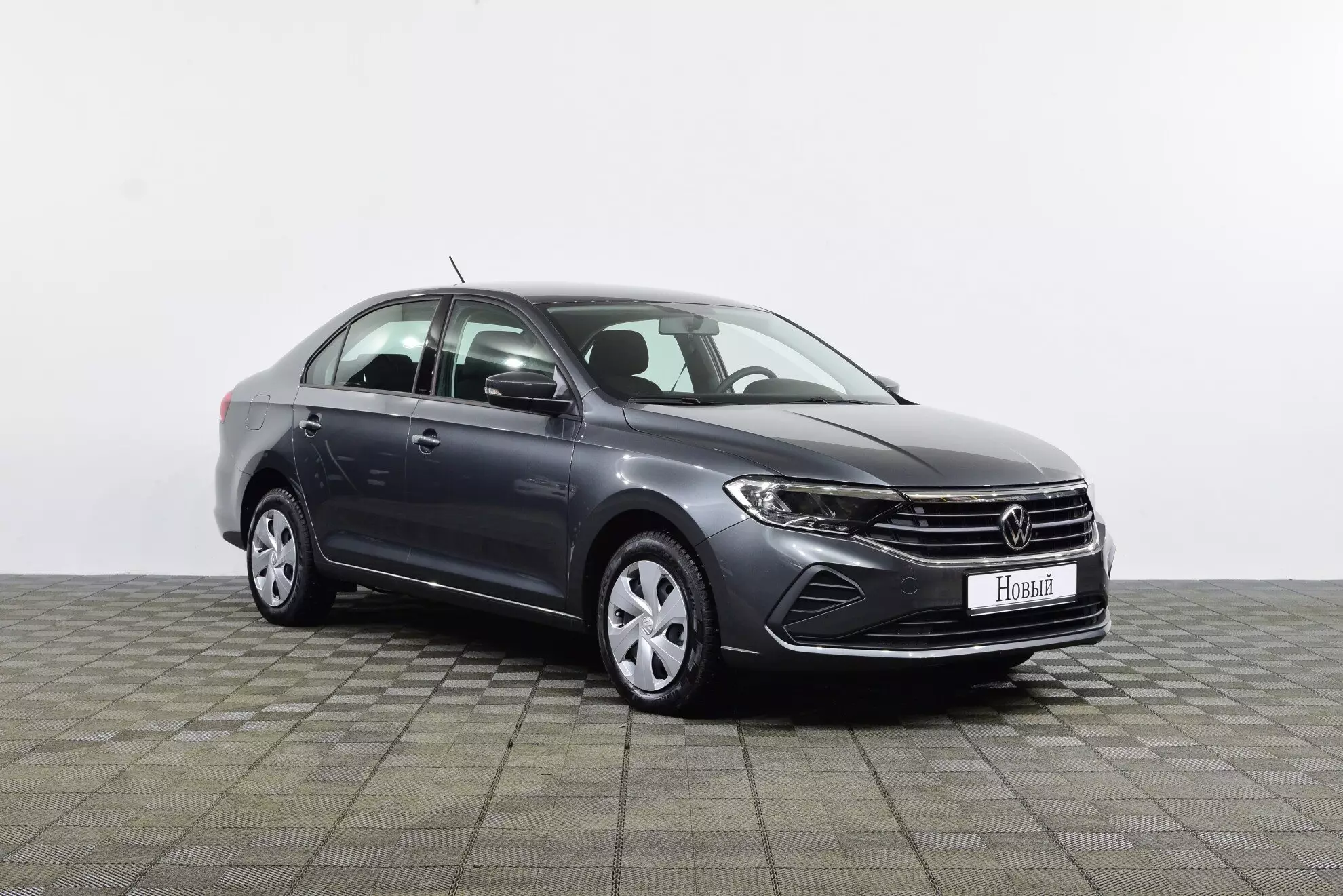 Автосалон: Volkswagen Polo