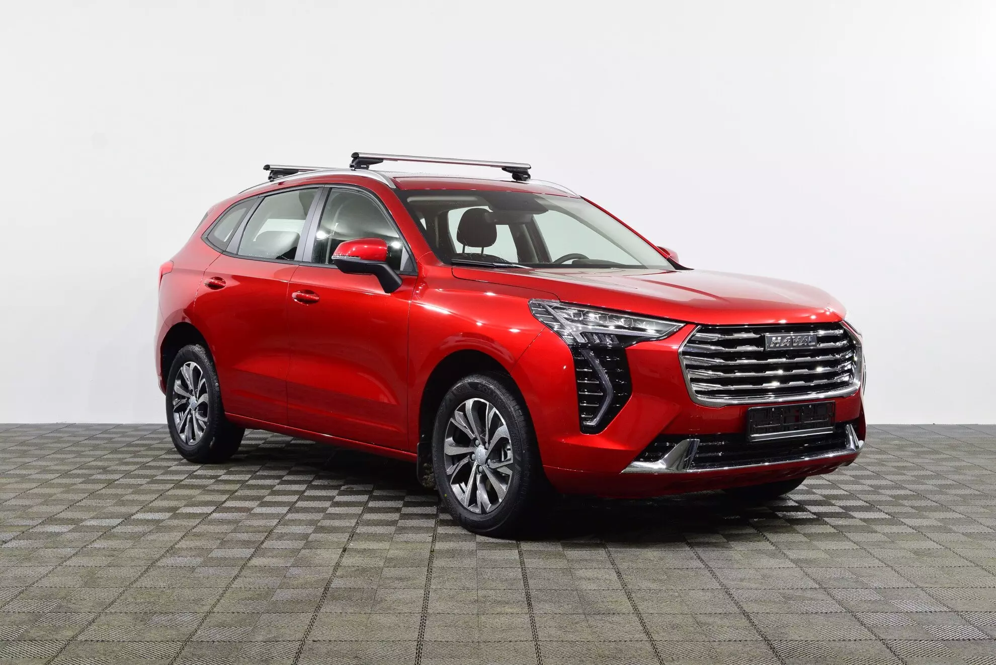 Автосалон: Haval Jolion