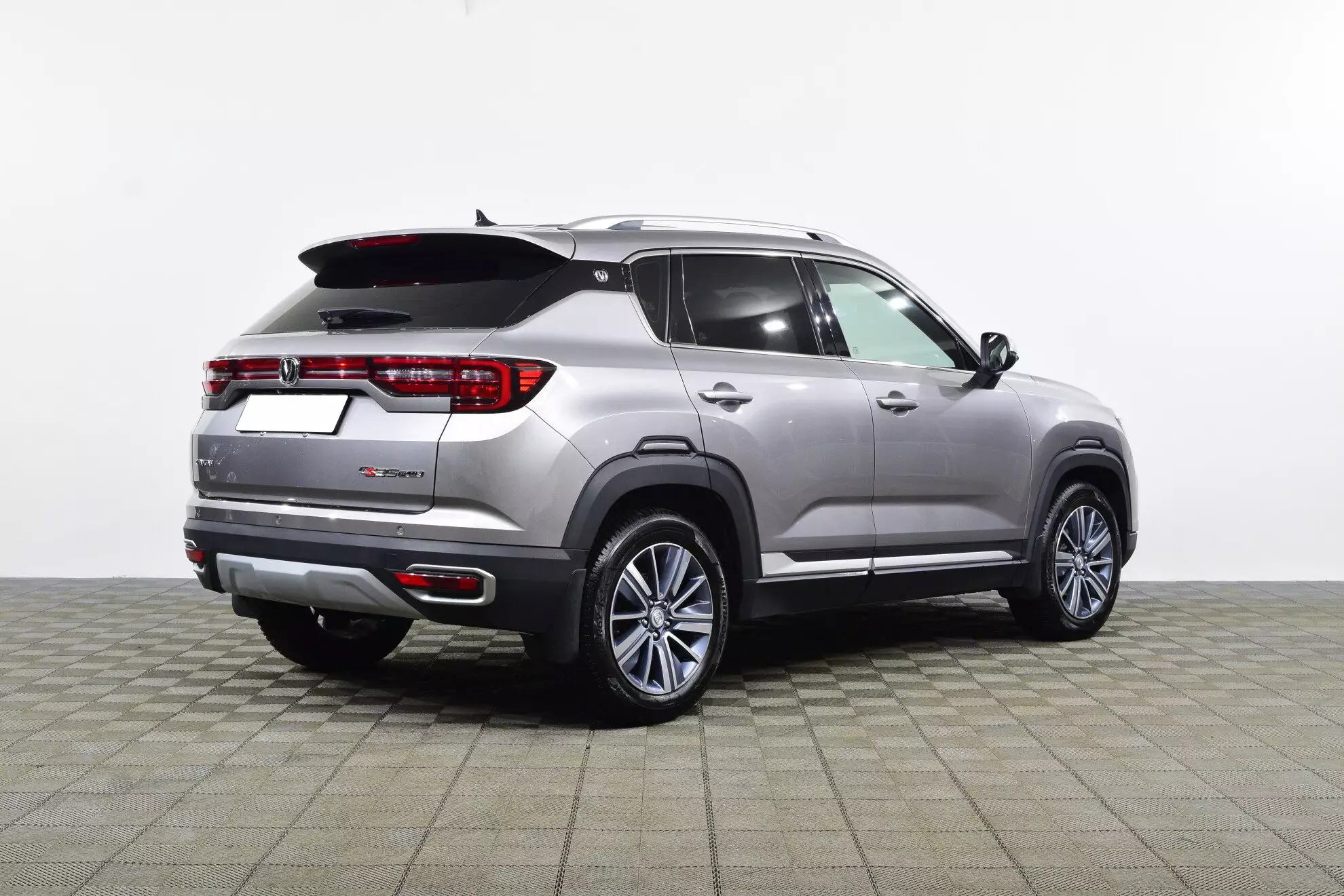 Автосалон: Changan CS35 Plus