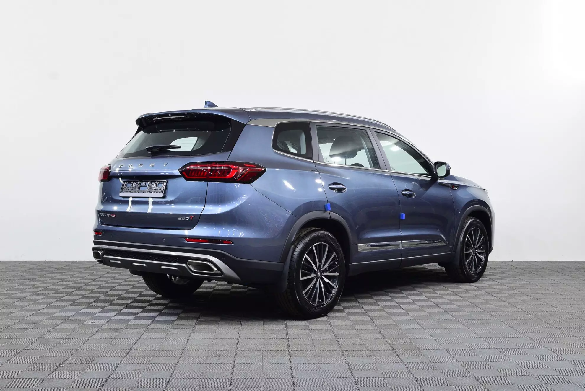 Автосалон: Chery Tiggo 8 Pro