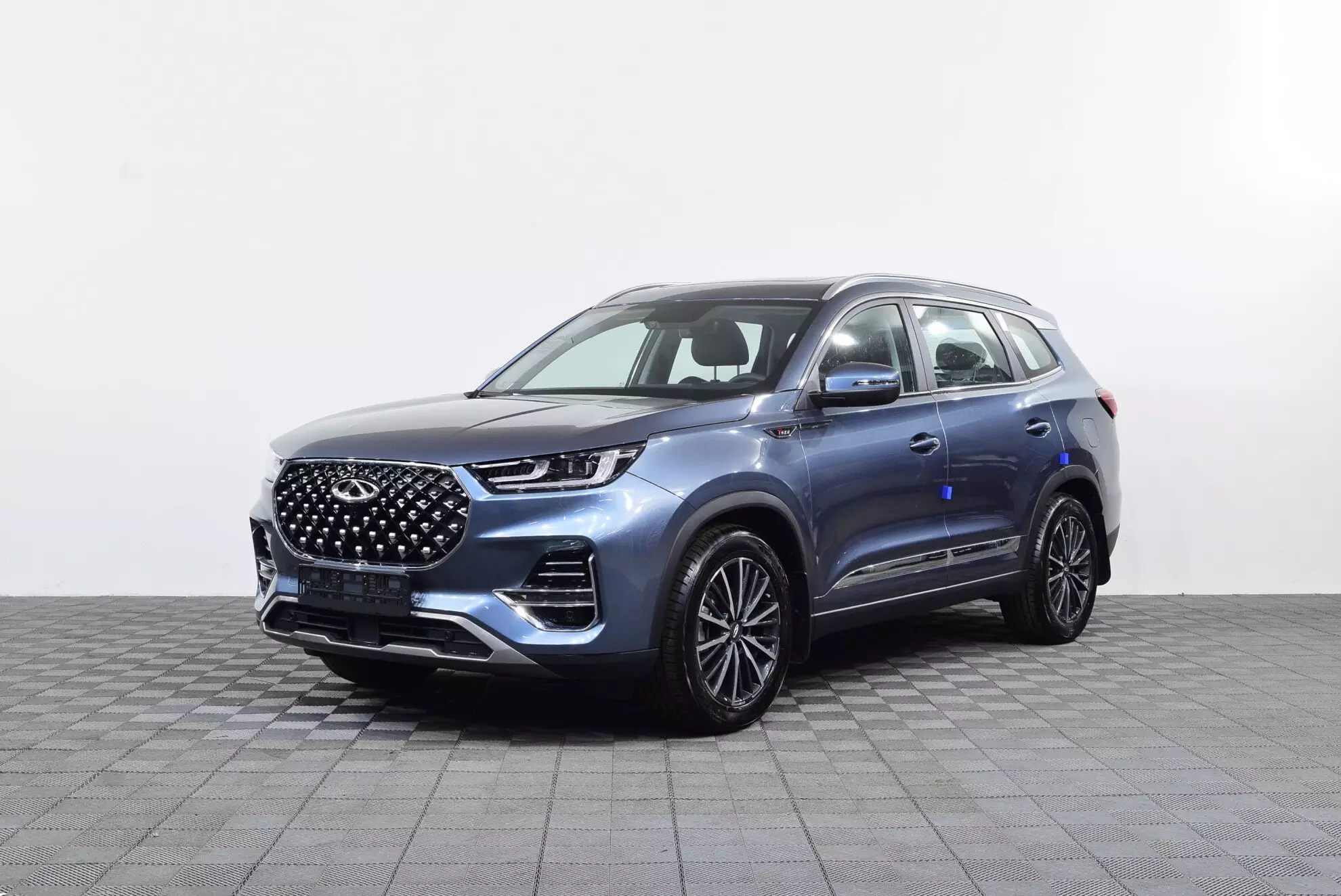 Автосалон: Chery Tiggo 8 Pro