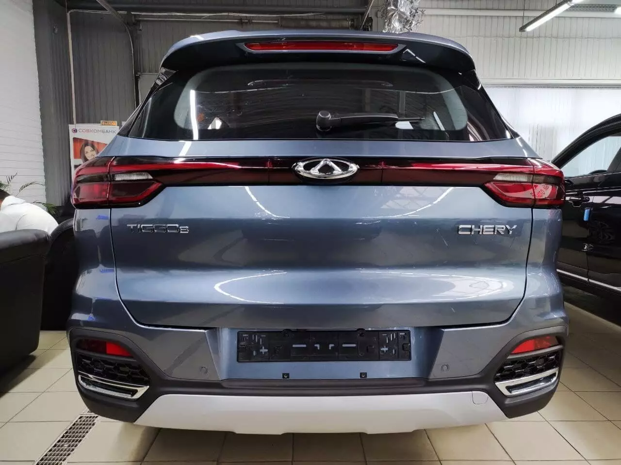Автосалон: Chery Tiggo 8