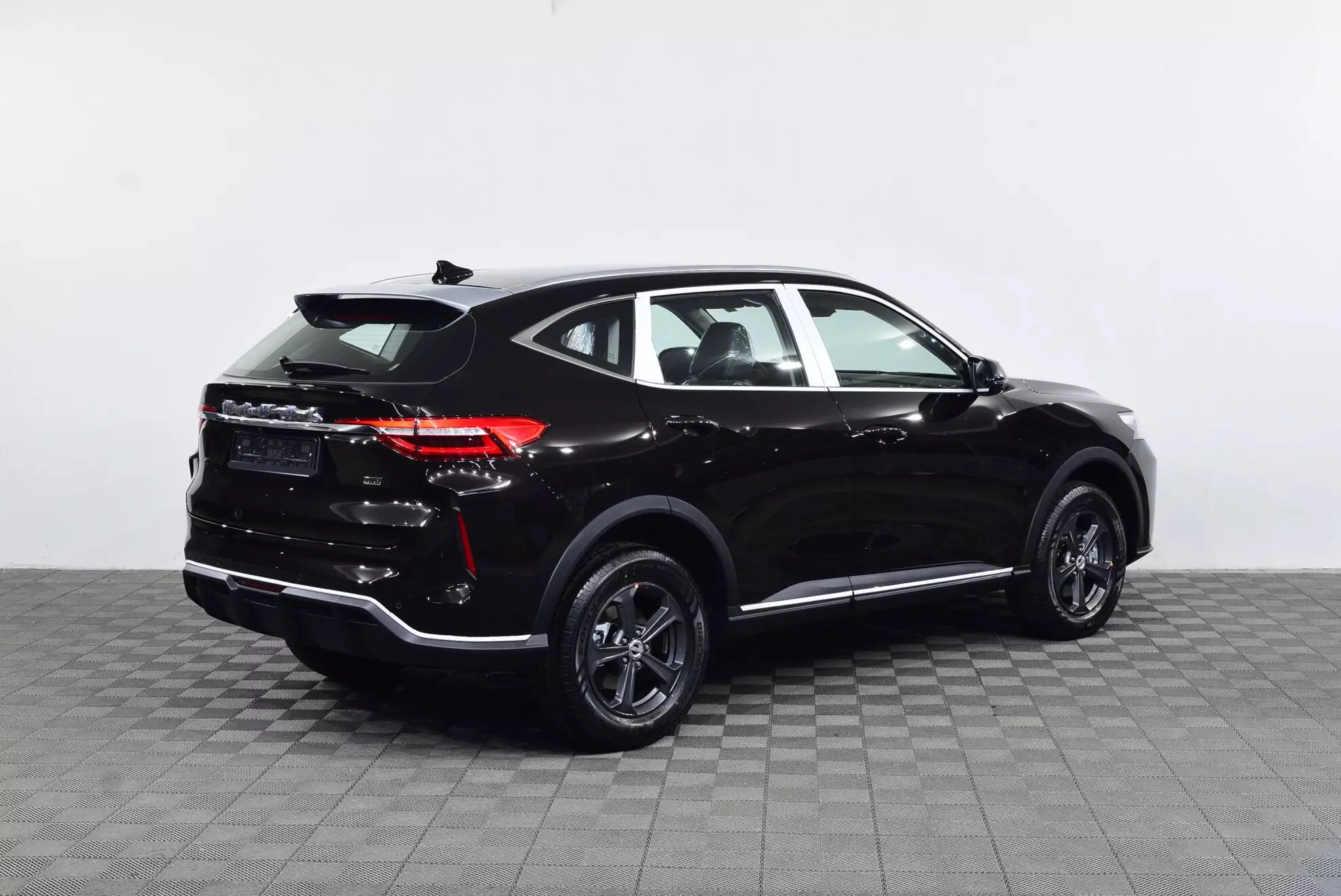 Автосалон: Haval New F7