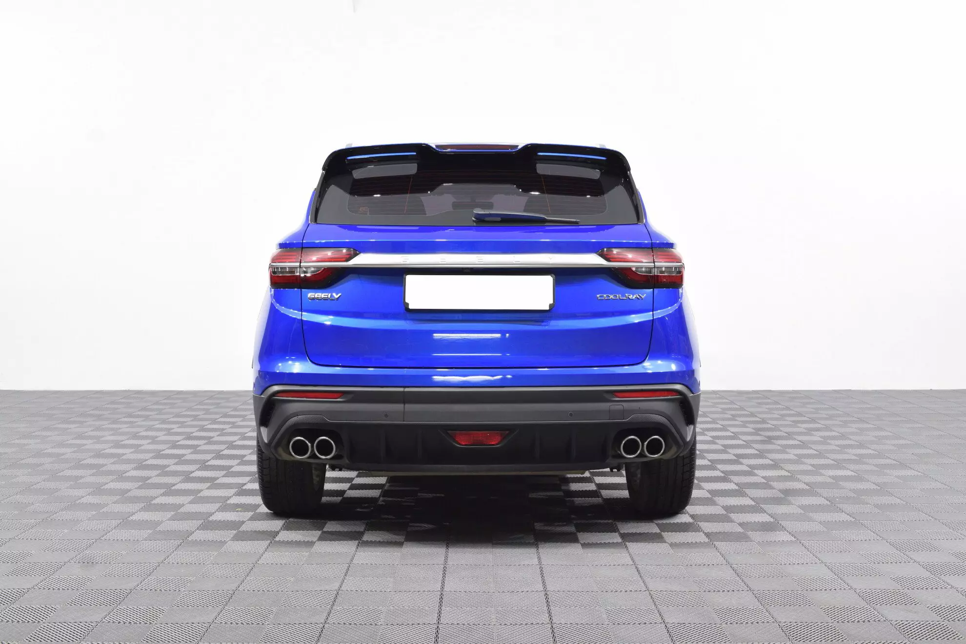Автосалон: Geely Coolray