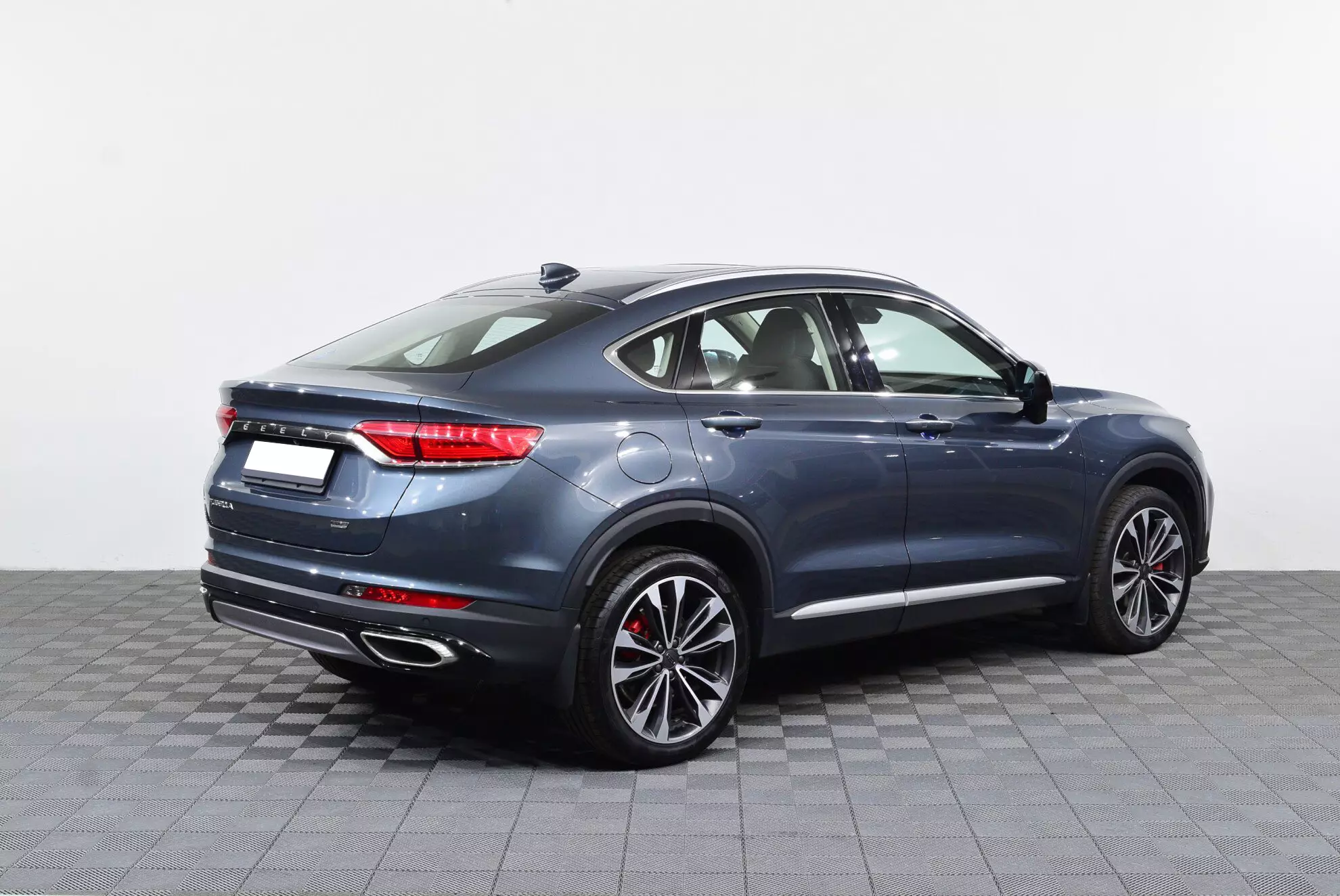 Автосалон: Geely Tugella