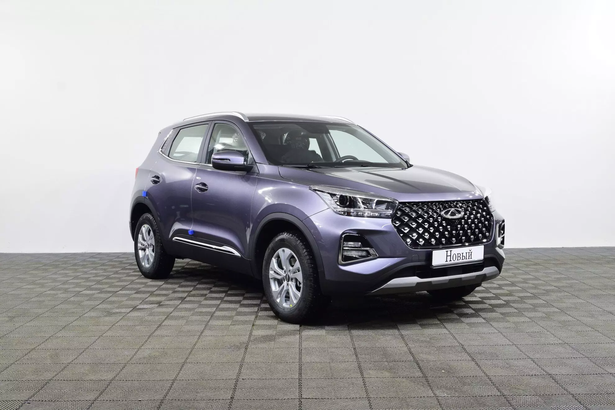 Автосалон: Chery Tiggo 4 Pro