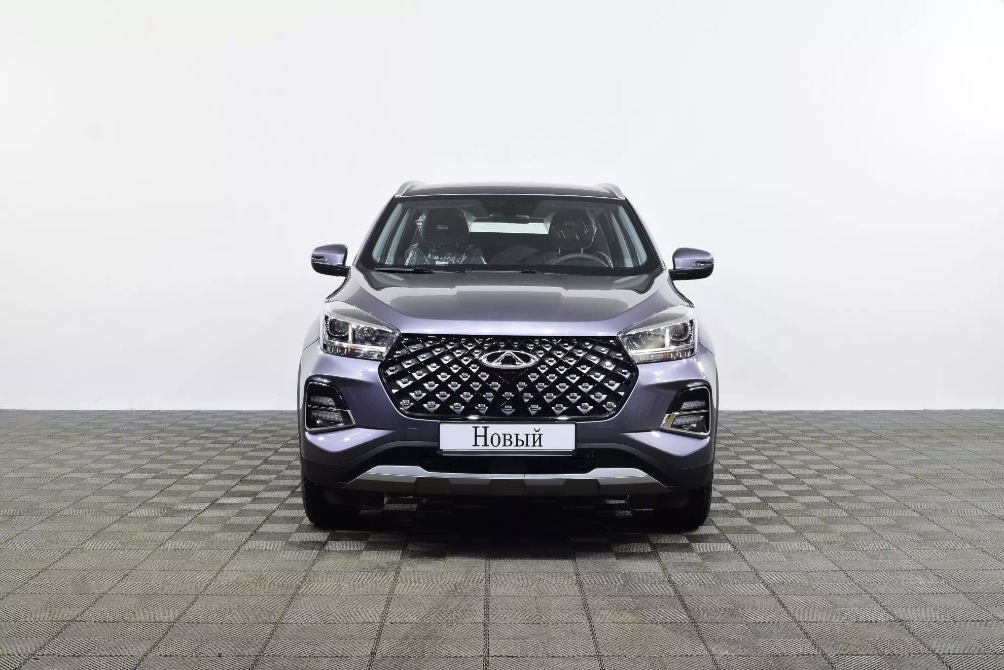 Автосалон: Chery Tiggo 4 Pro