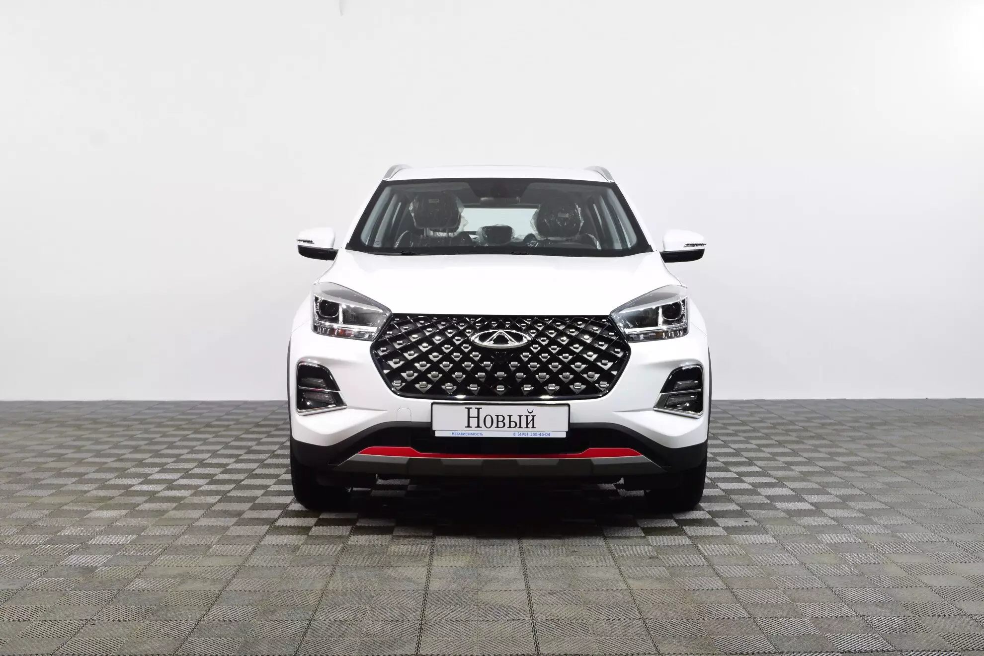 Автосалон: Chery Tiggo 4 Pro