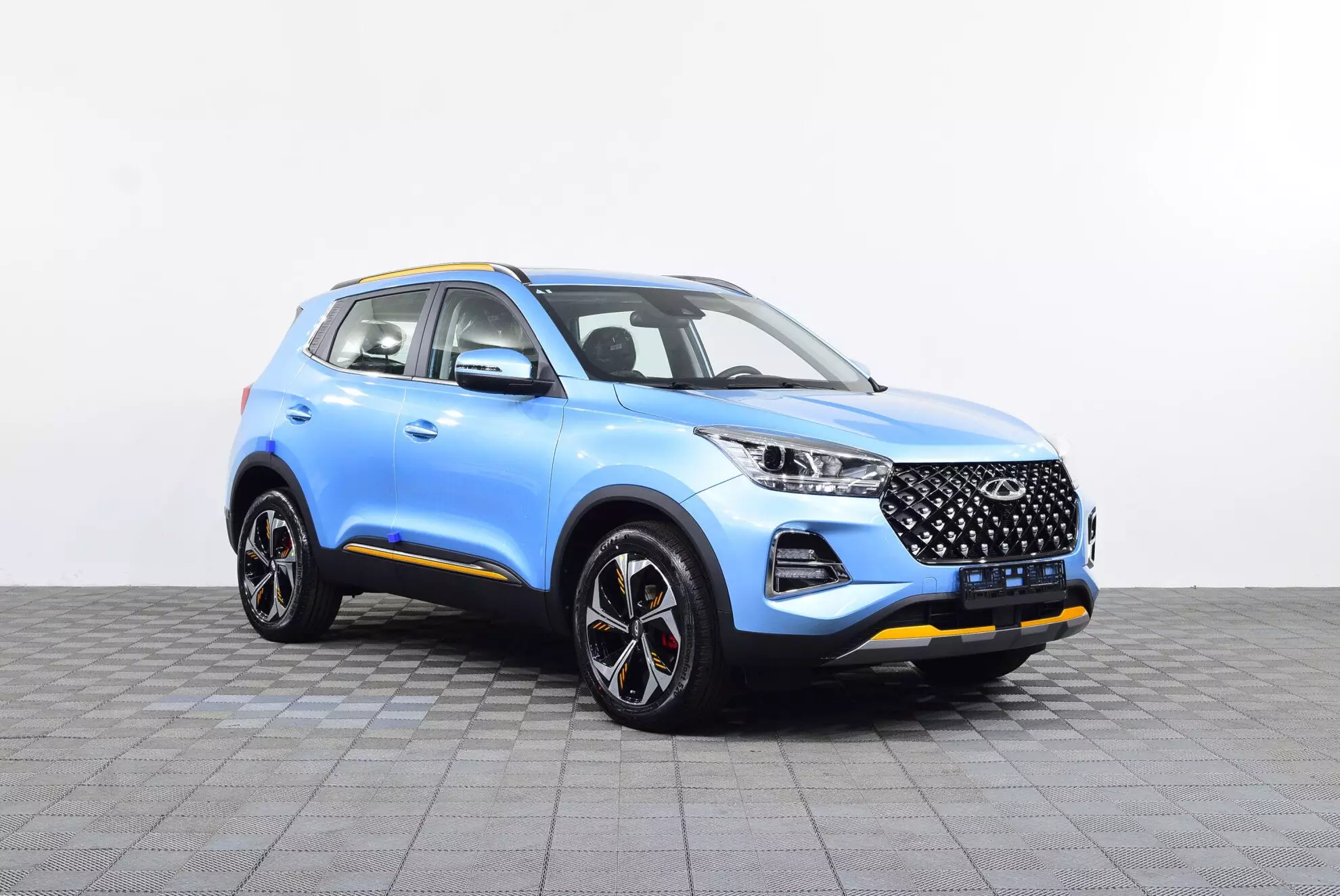 Автосалон: Chery Tiggo 4 Pro
