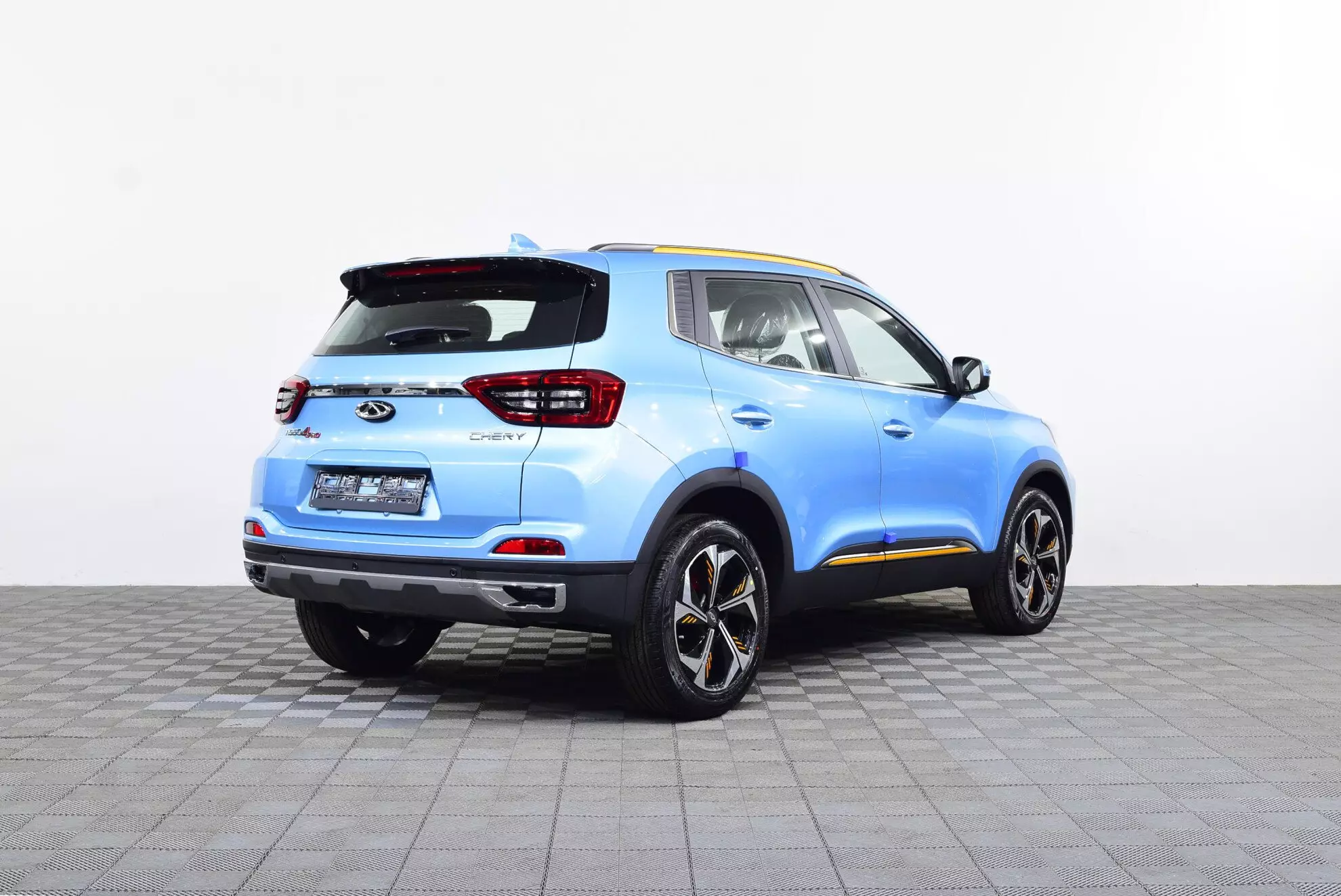 Автосалон: Chery Tiggo 4 Pro