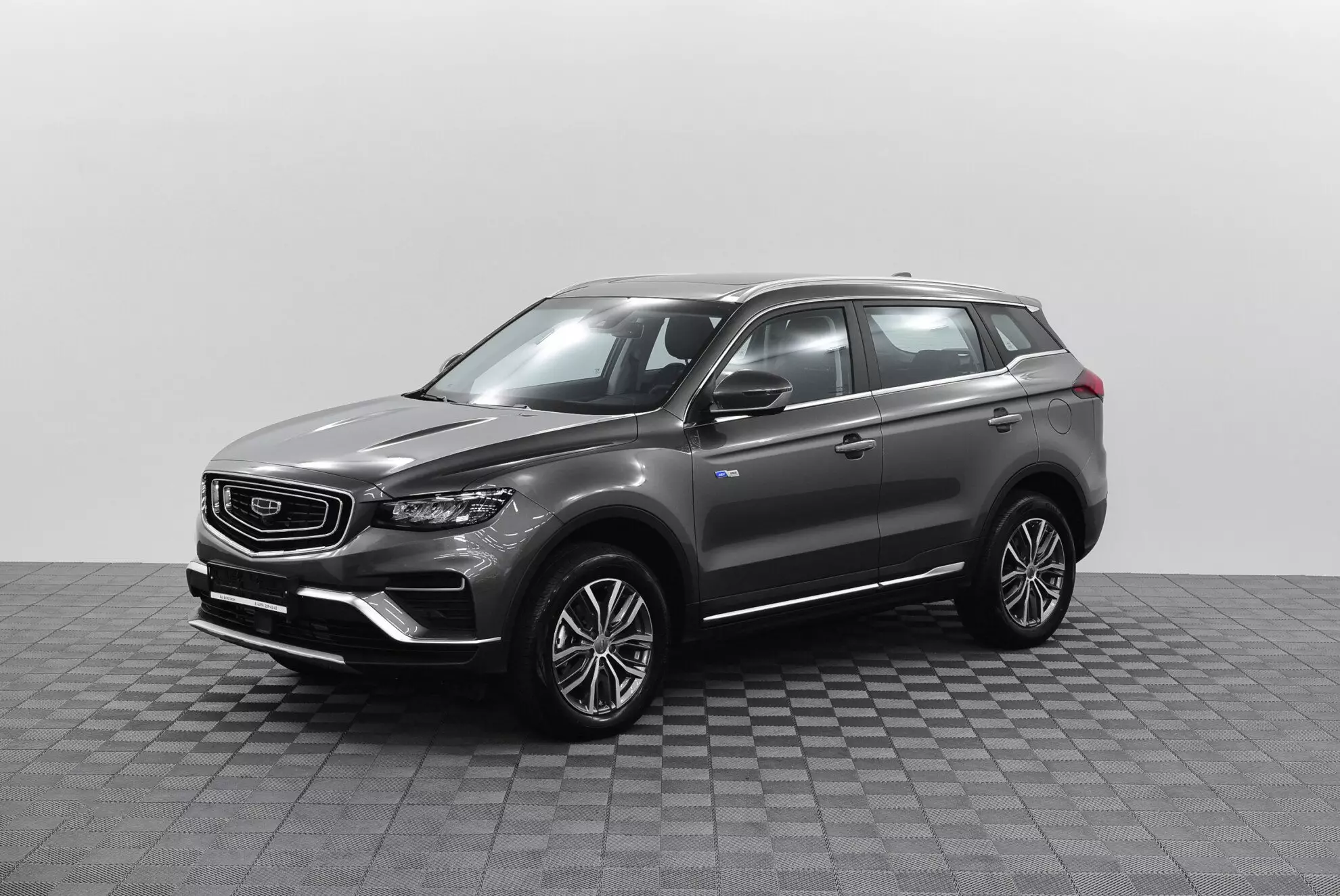 Автосалон: Geely Atlas Pro