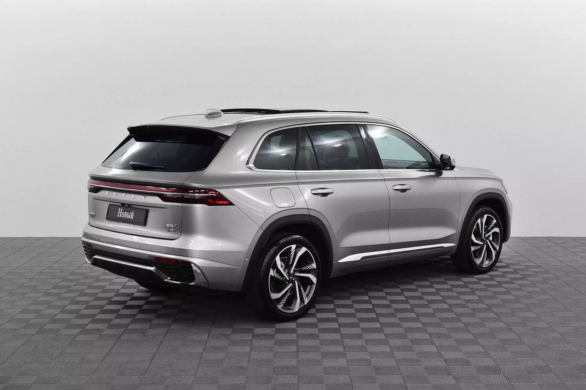 Автосалон: Geely Monjaro
