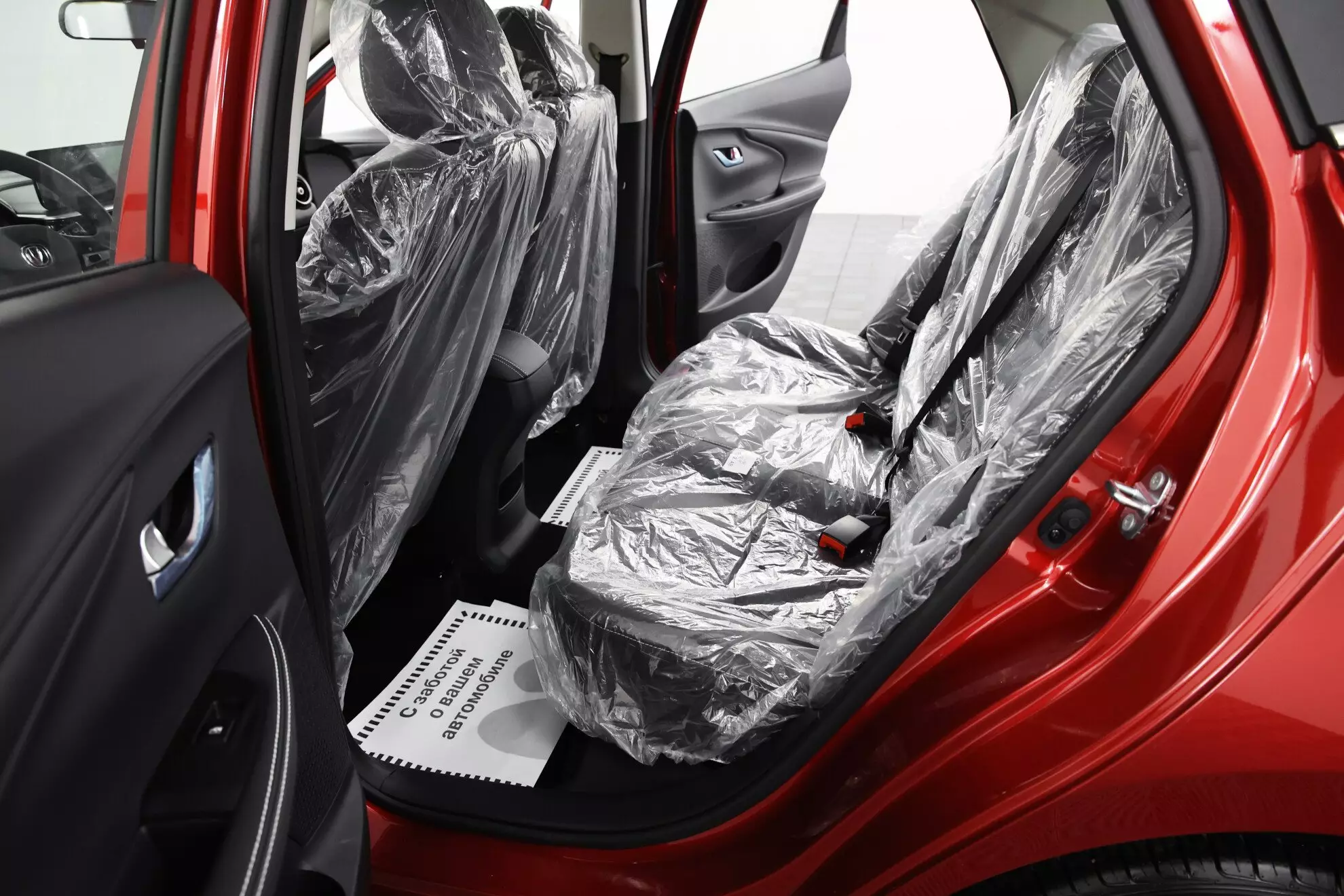 Автосалон: Changan Alsvin