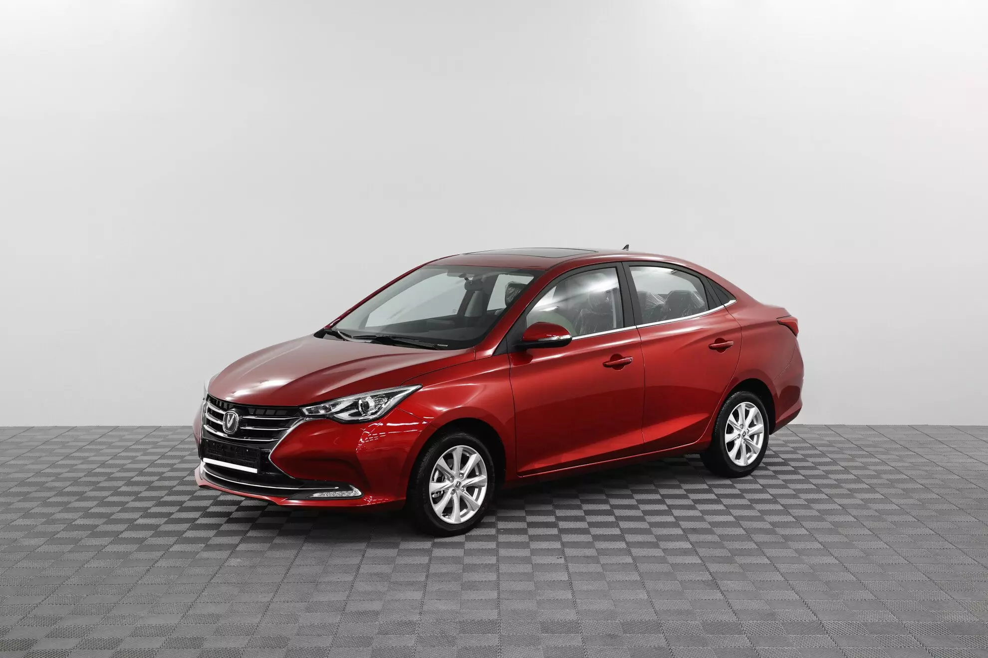 Автосалон: Changan Alsvin