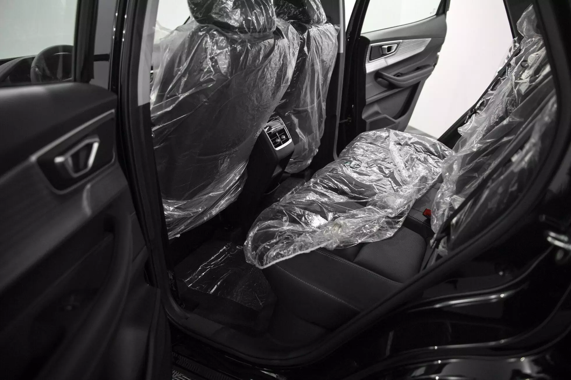 Автосалон: Chery Tiggo 4 Pro