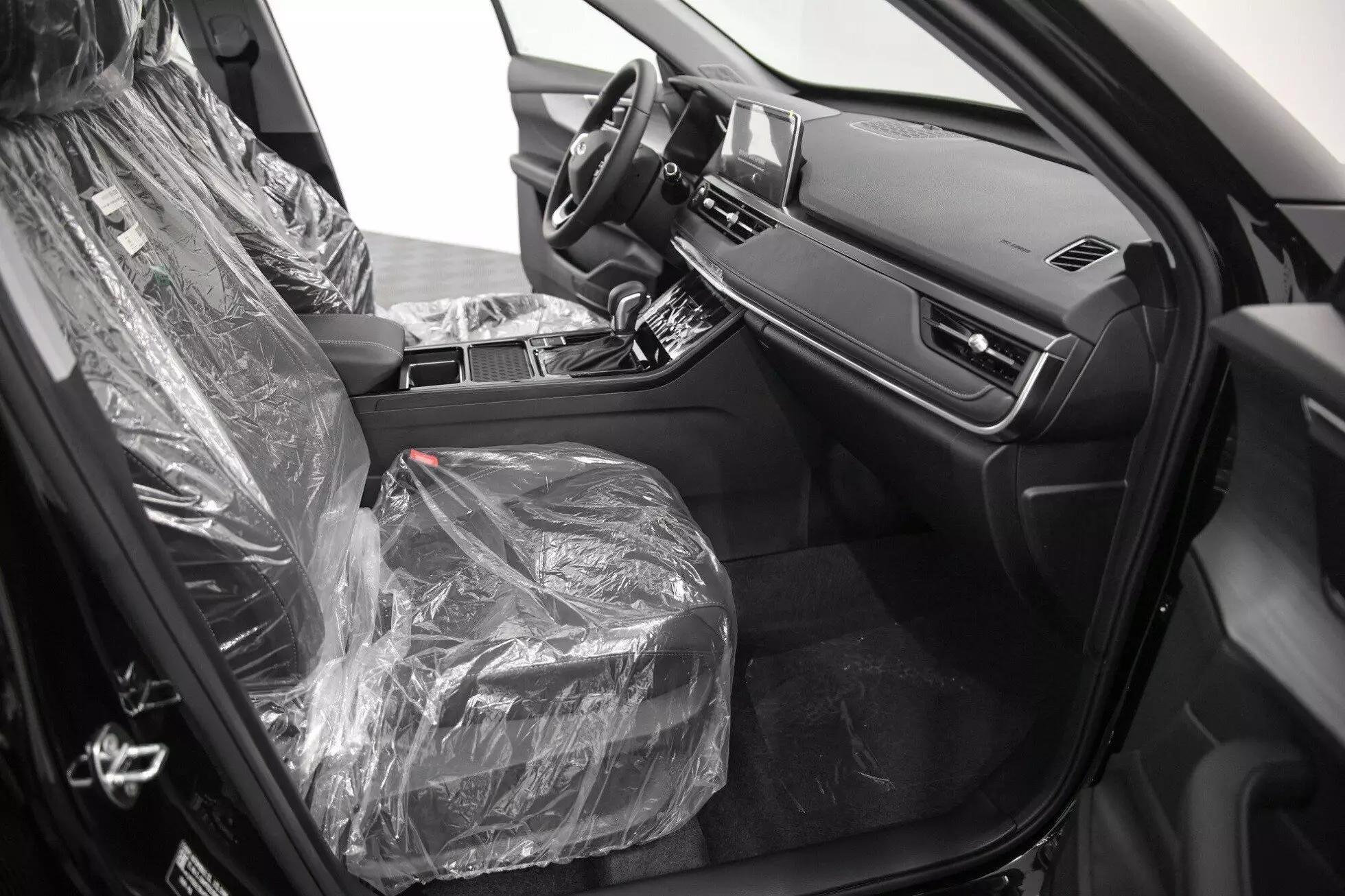Автосалон: Chery Tiggo 4 Pro