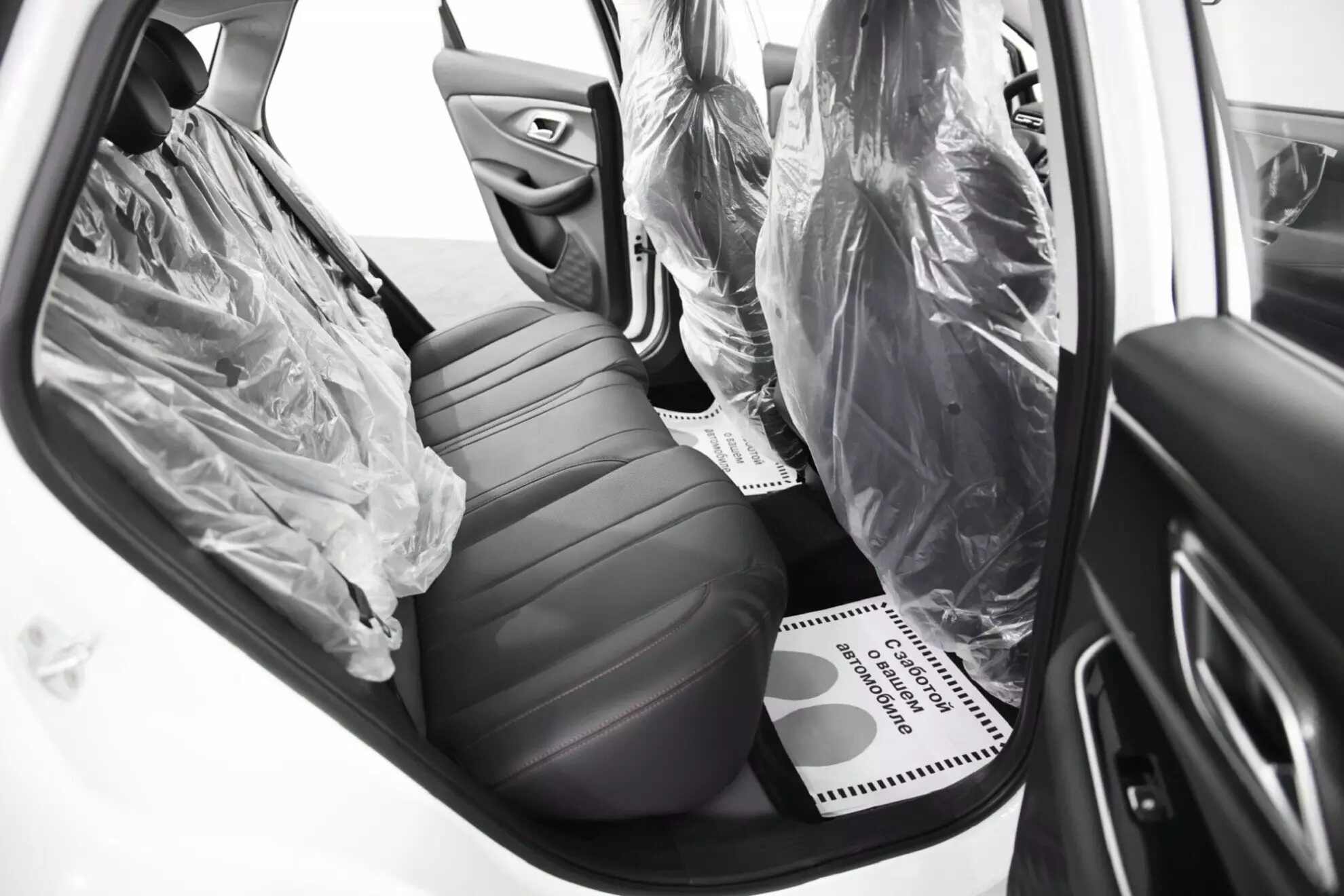 Автосалон: Baic U5 PLUS