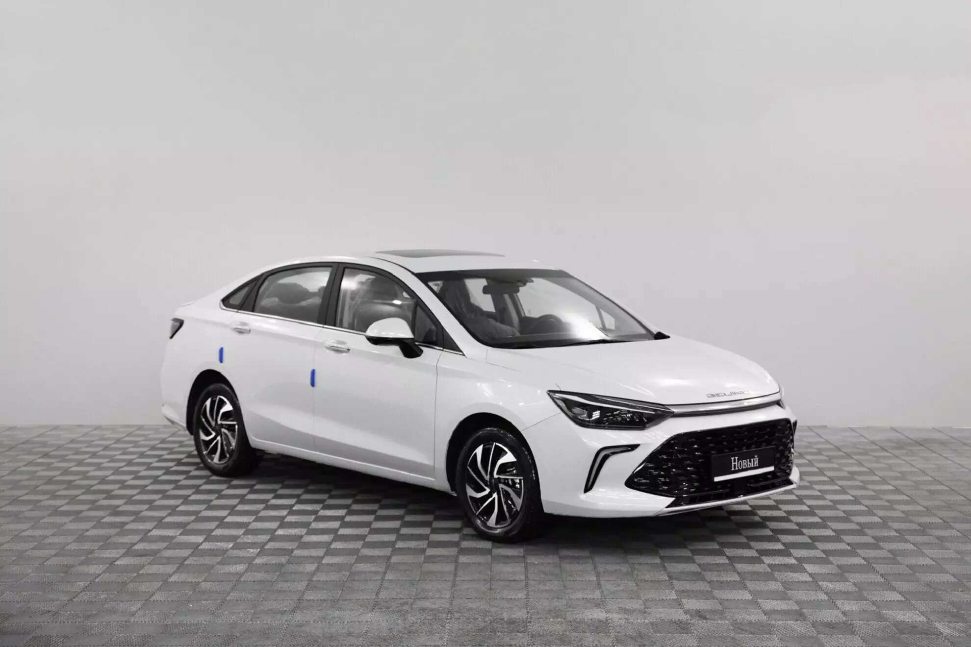 Автосалон: Baic U5 PLUS
