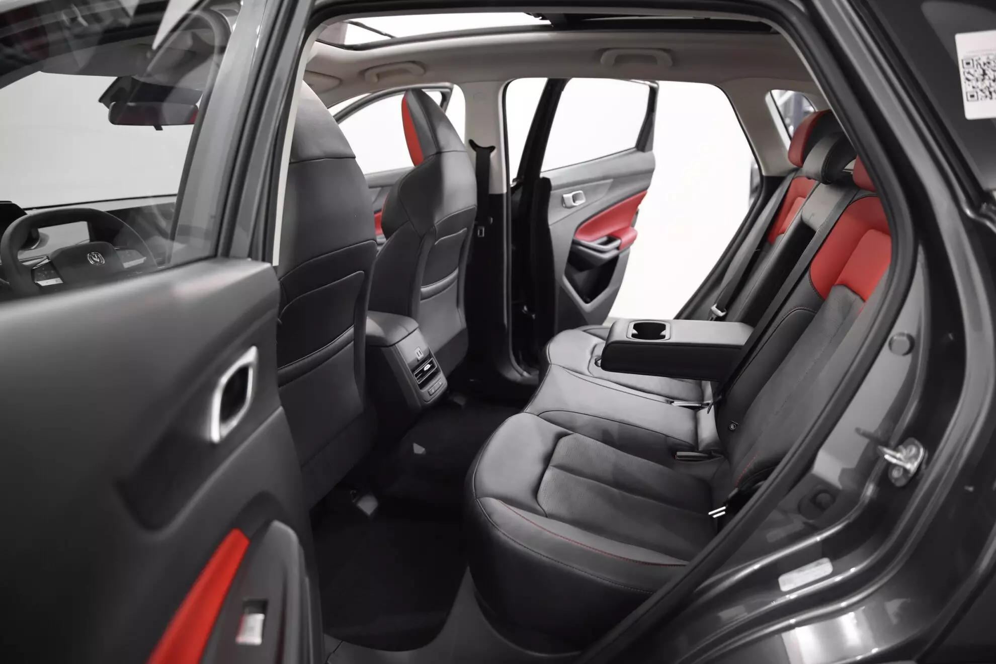 Автосалон: Changan CS55PLUS