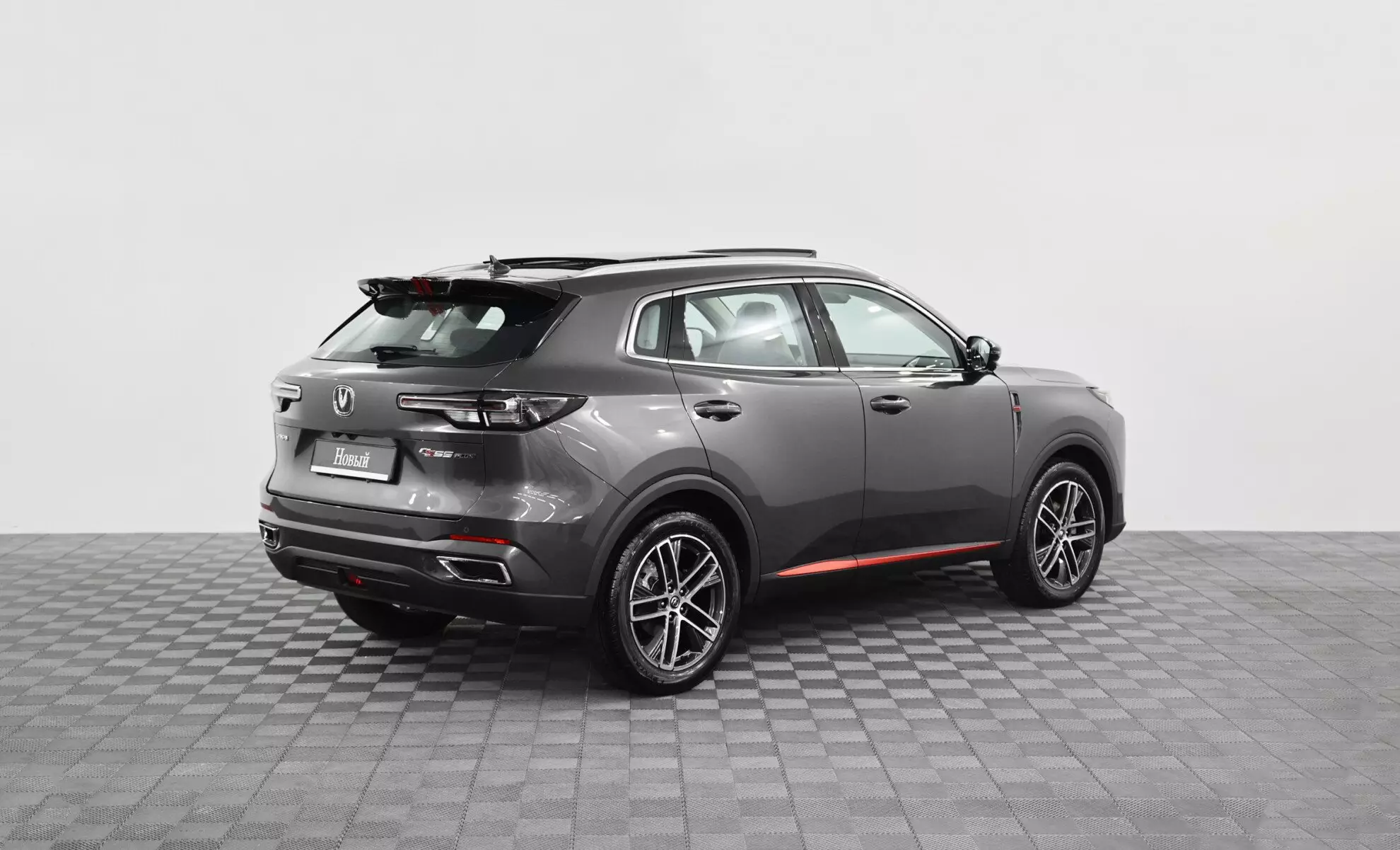 Автосалон: Changan CS55PLUS