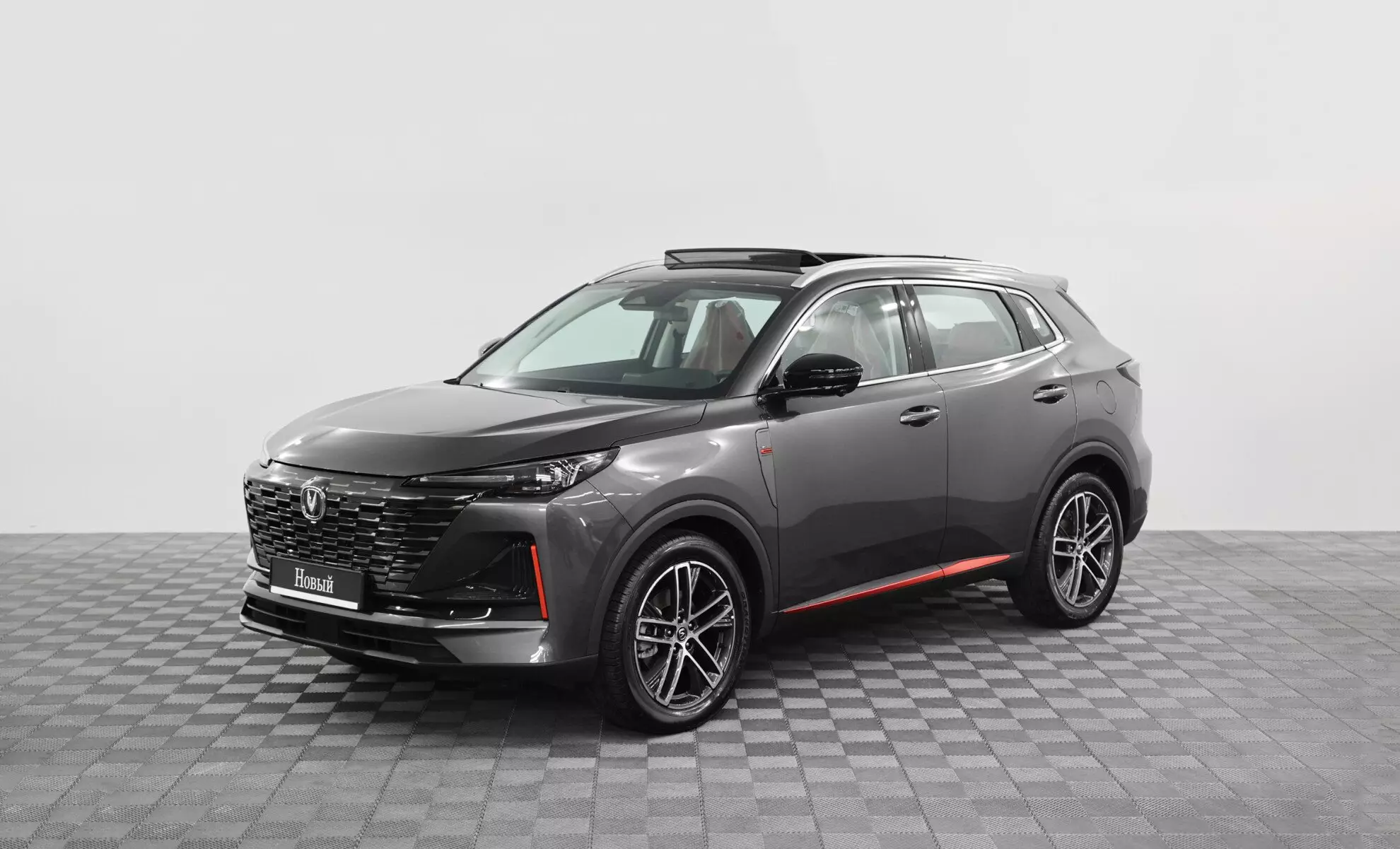 Автосалон: Changan CS55PLUS