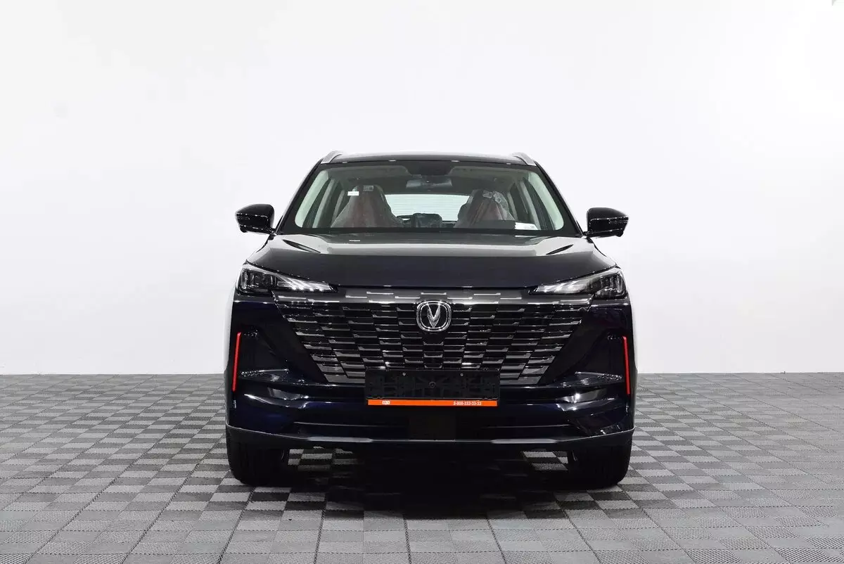 Автосалон: Changan CS55PLUS