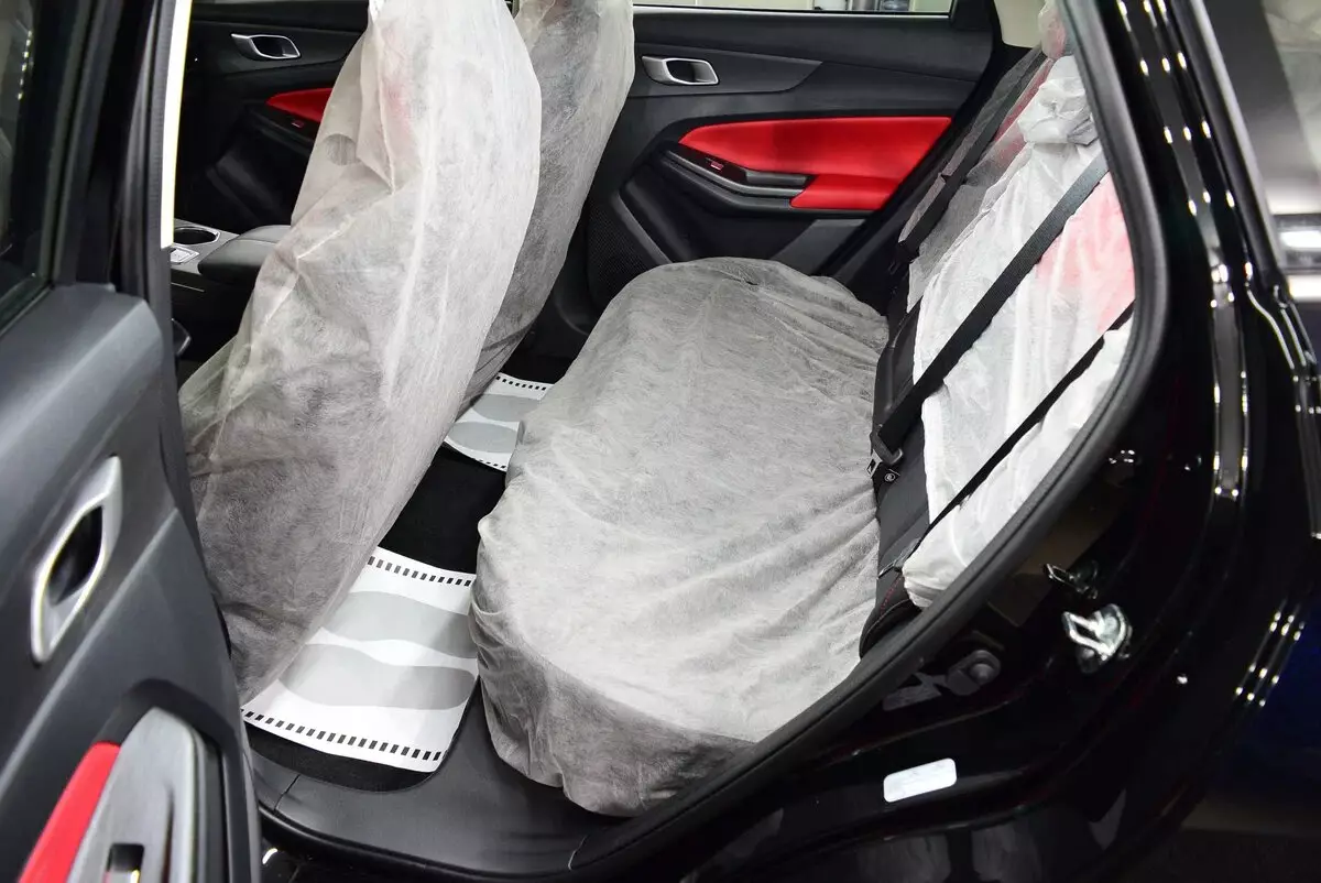Автосалон: Changan CS55PLUS