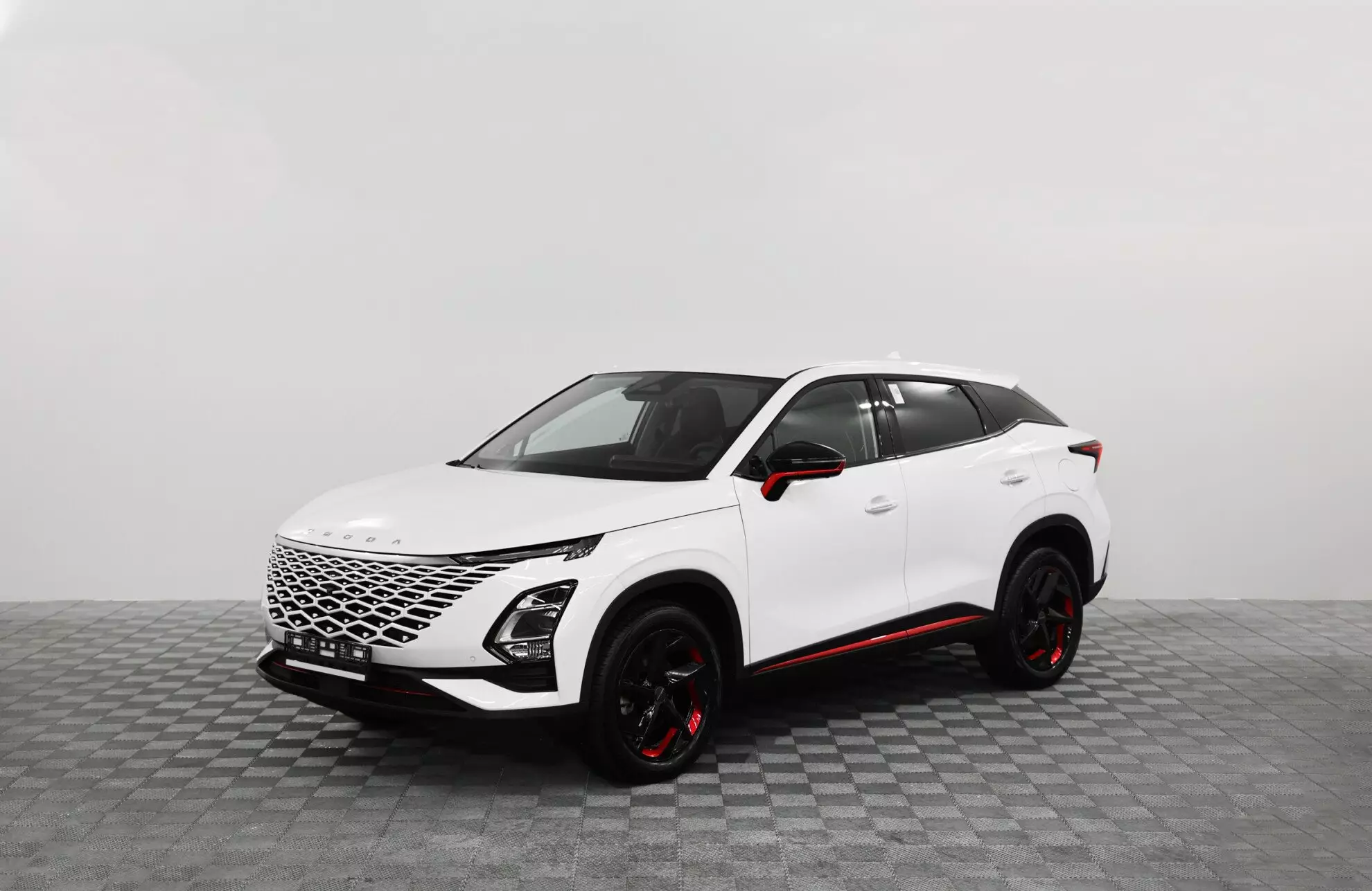 Автосалон: Omoda C5