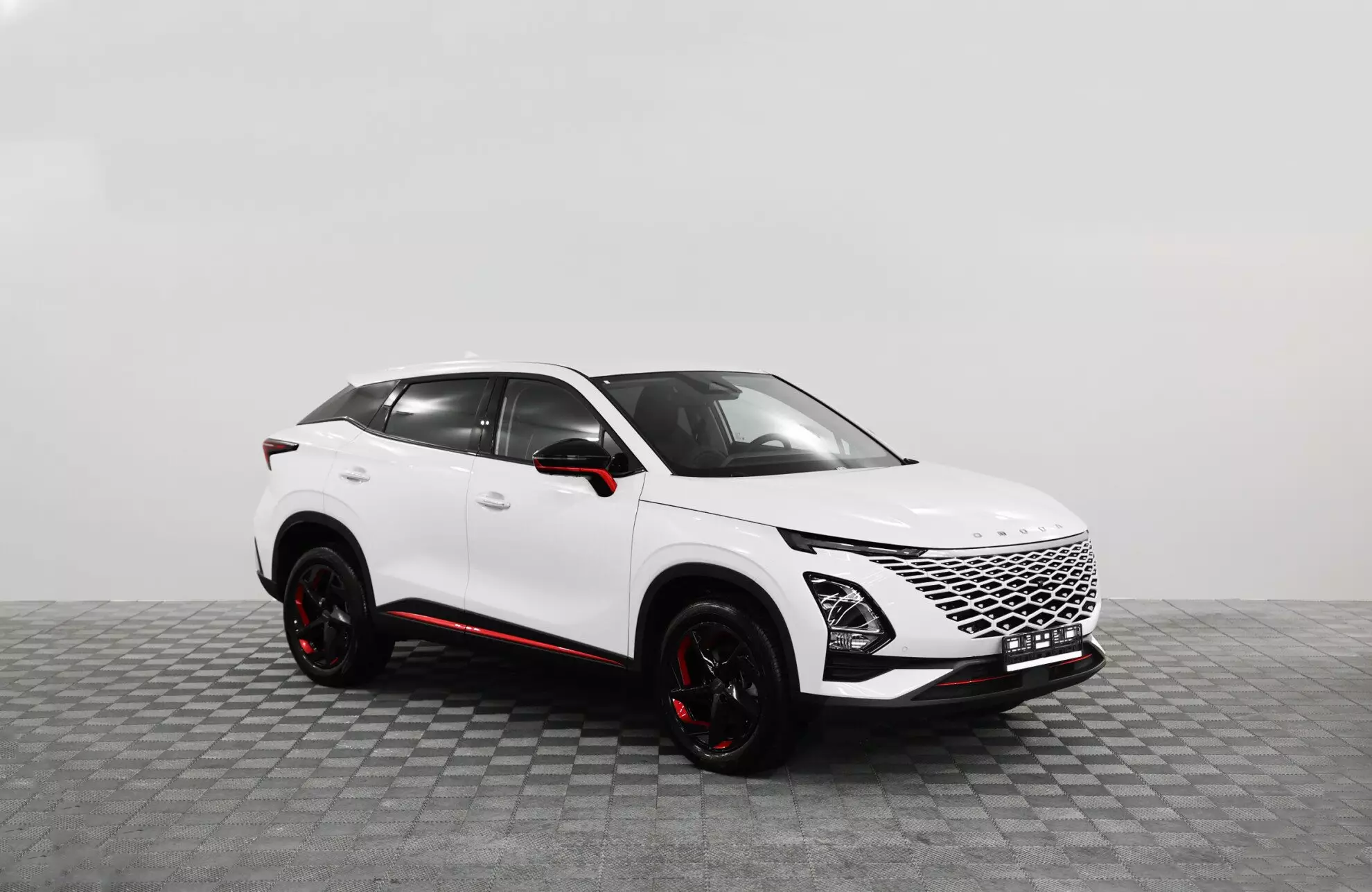 Автосалон: Omoda C5