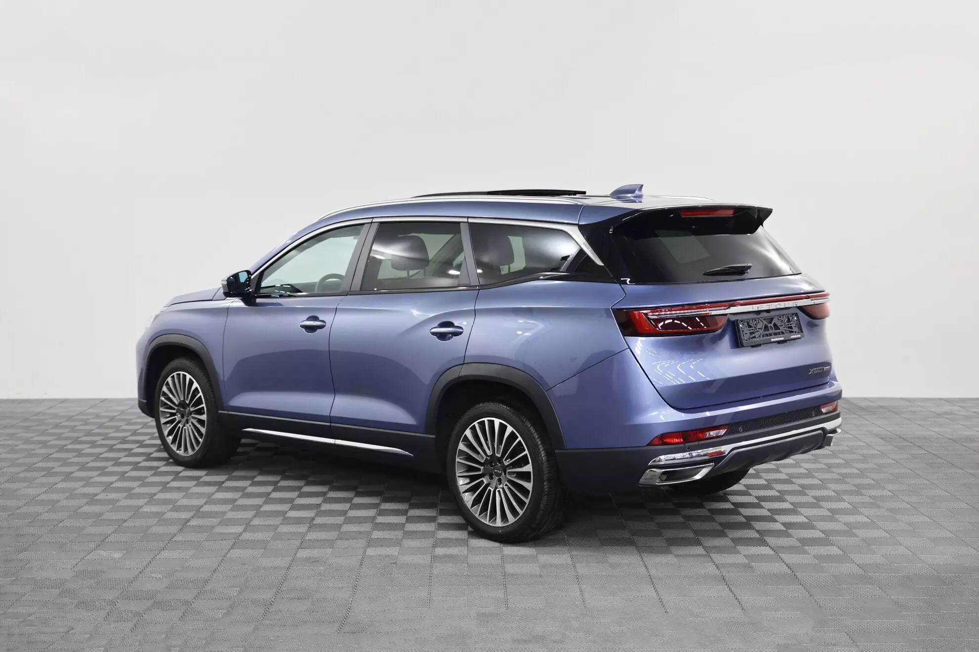 Автосалон: Jetour X90 PLUS