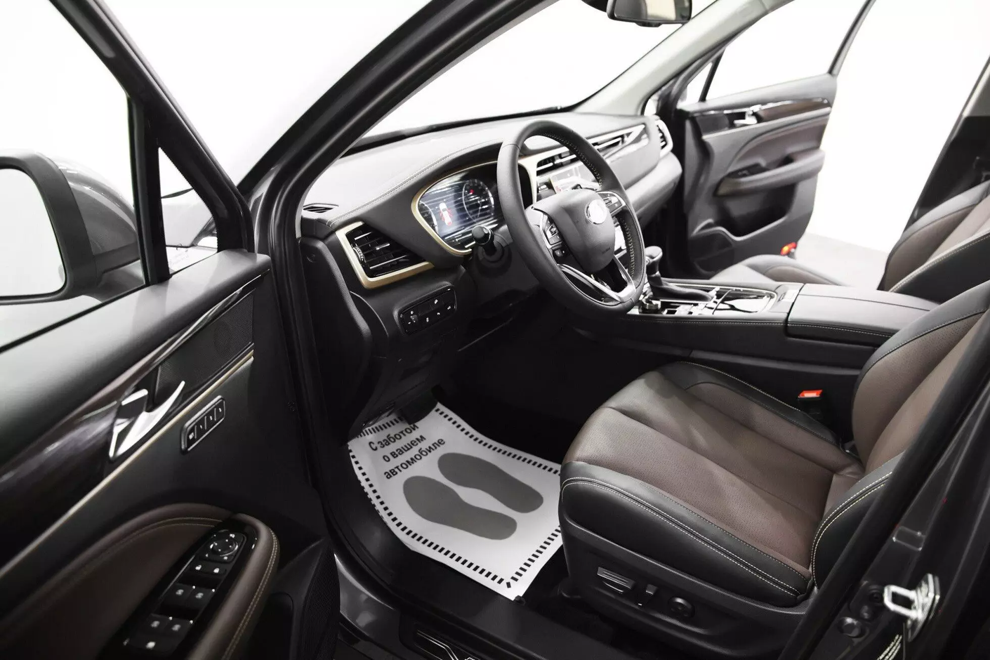Автосалон: Gac GS5